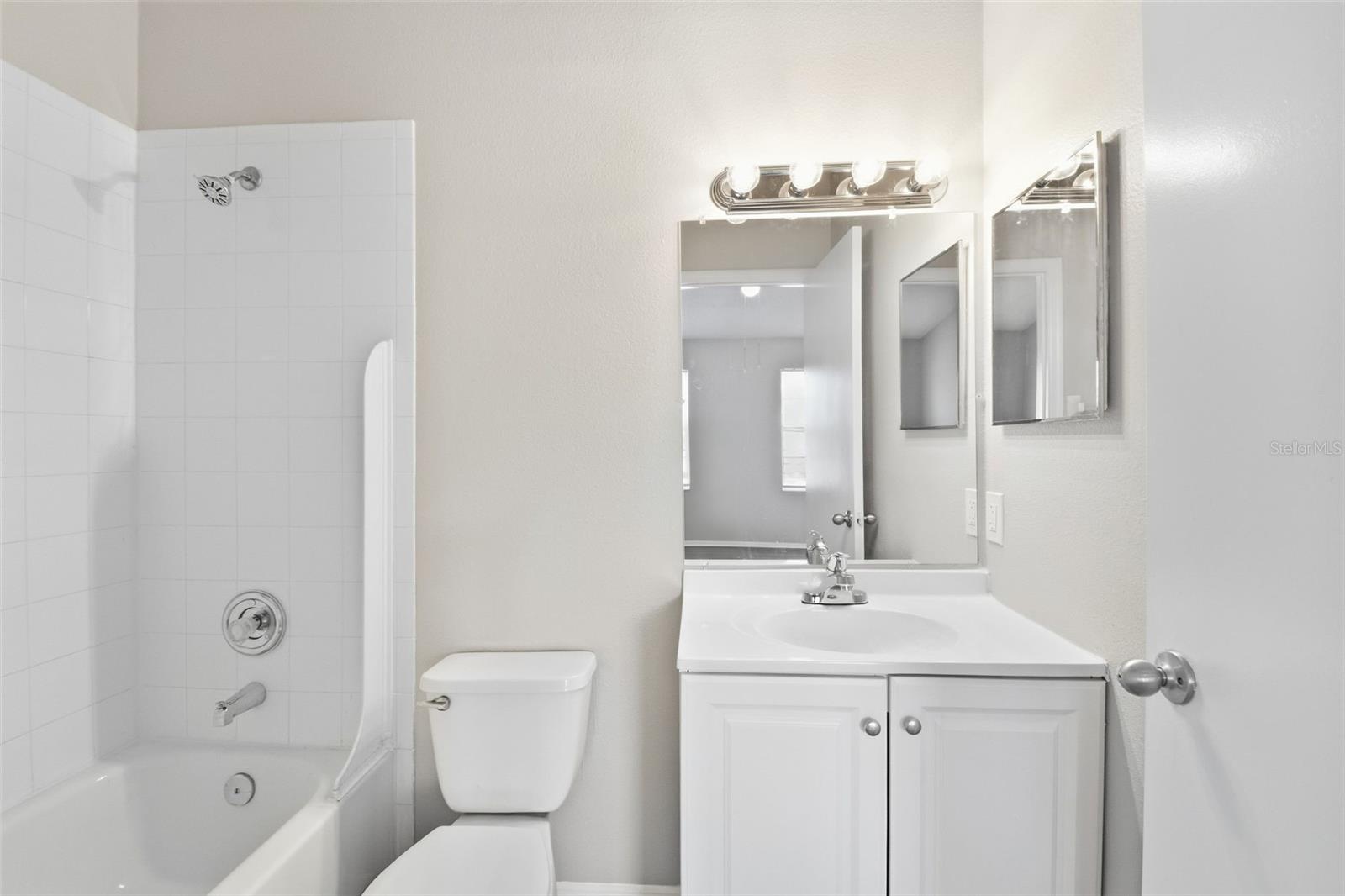 5512 CARROLLWOOD KEY DR — photo 41
