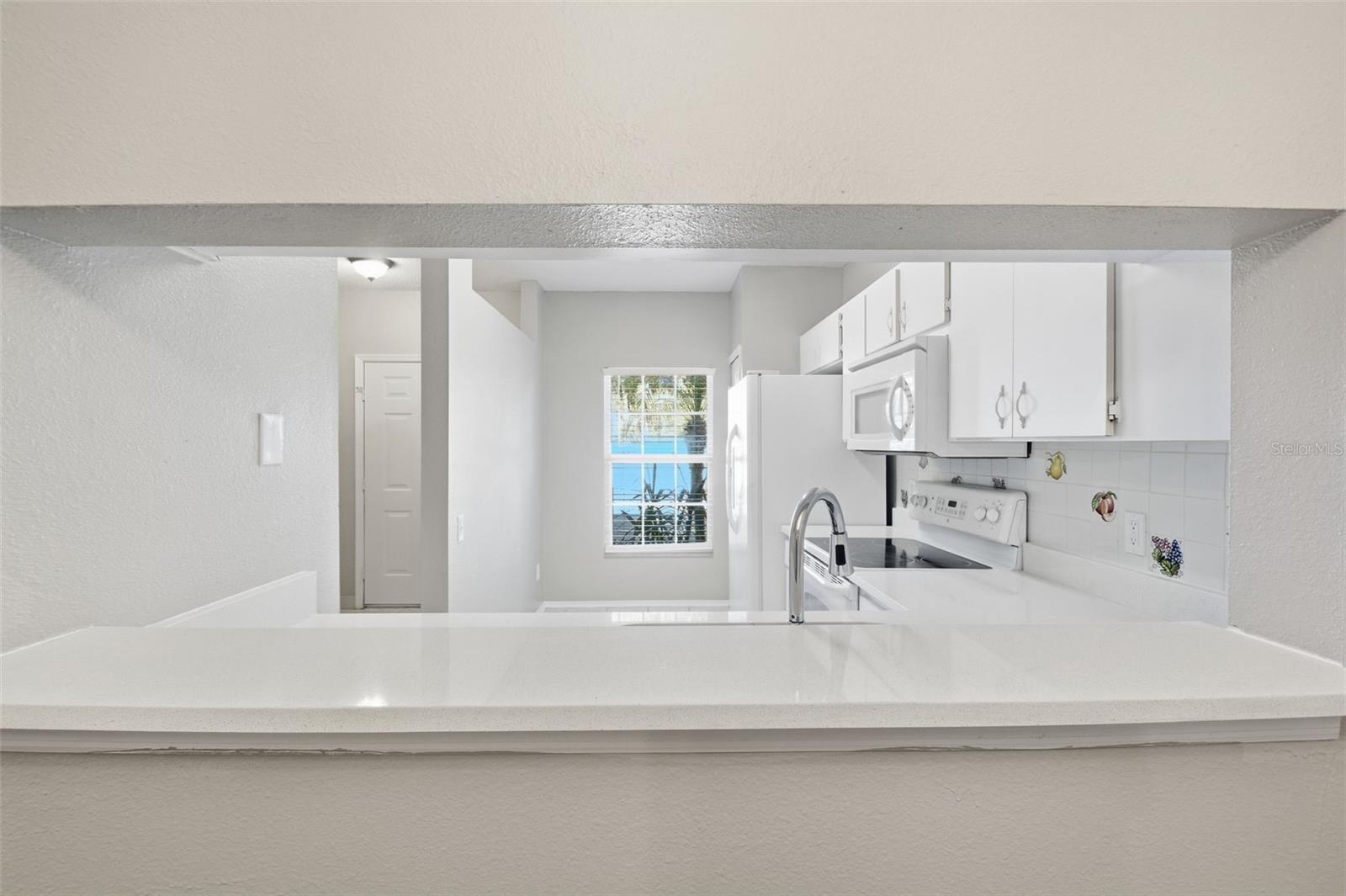 5512 CARROLLWOOD KEY DR — photo 19