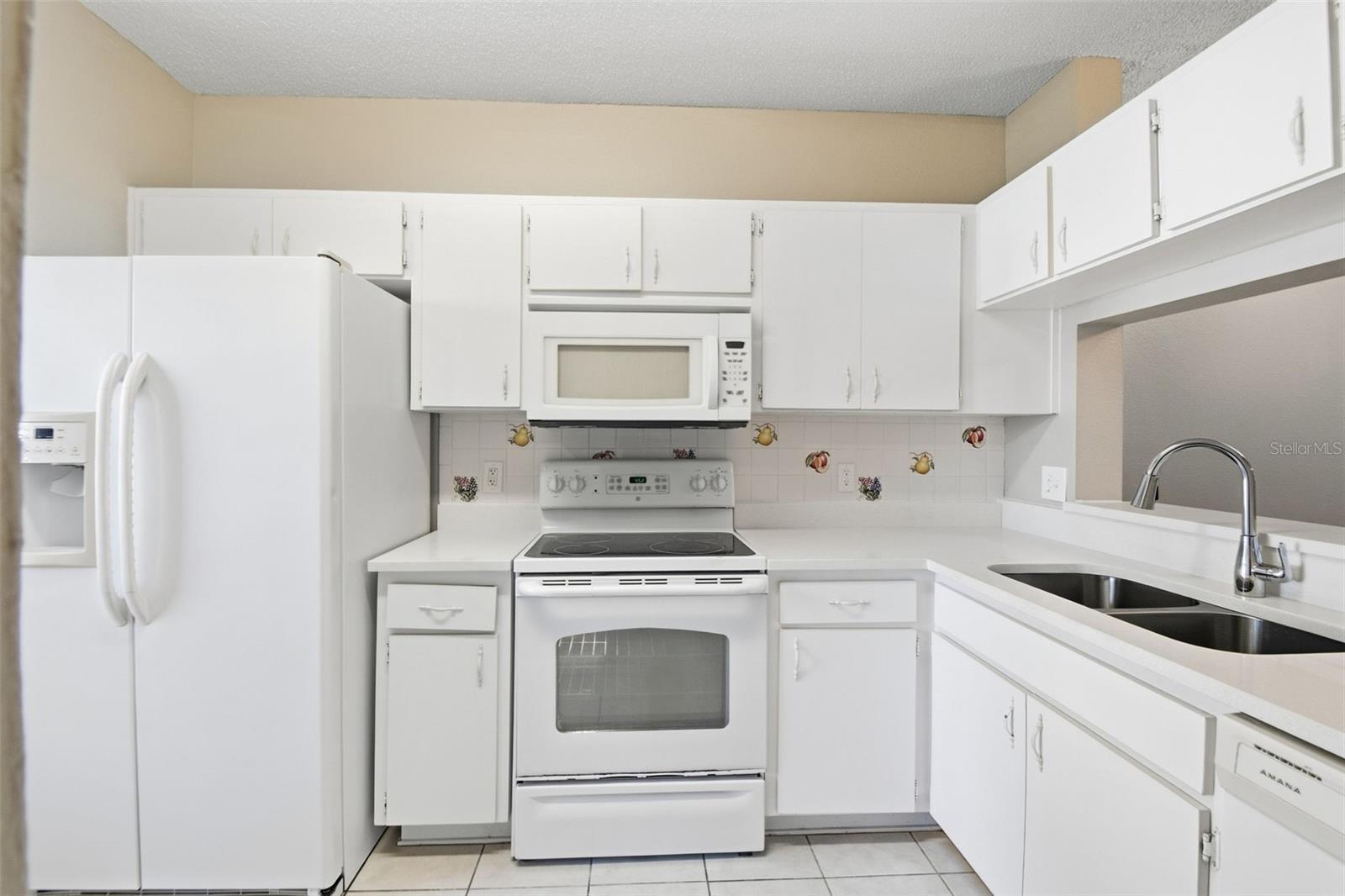 5512 CARROLLWOOD KEY DR — photo 22