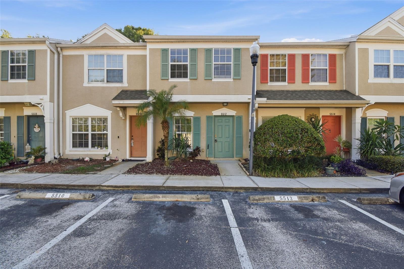 5512 CARROLLWOOD KEY DR — photo 4