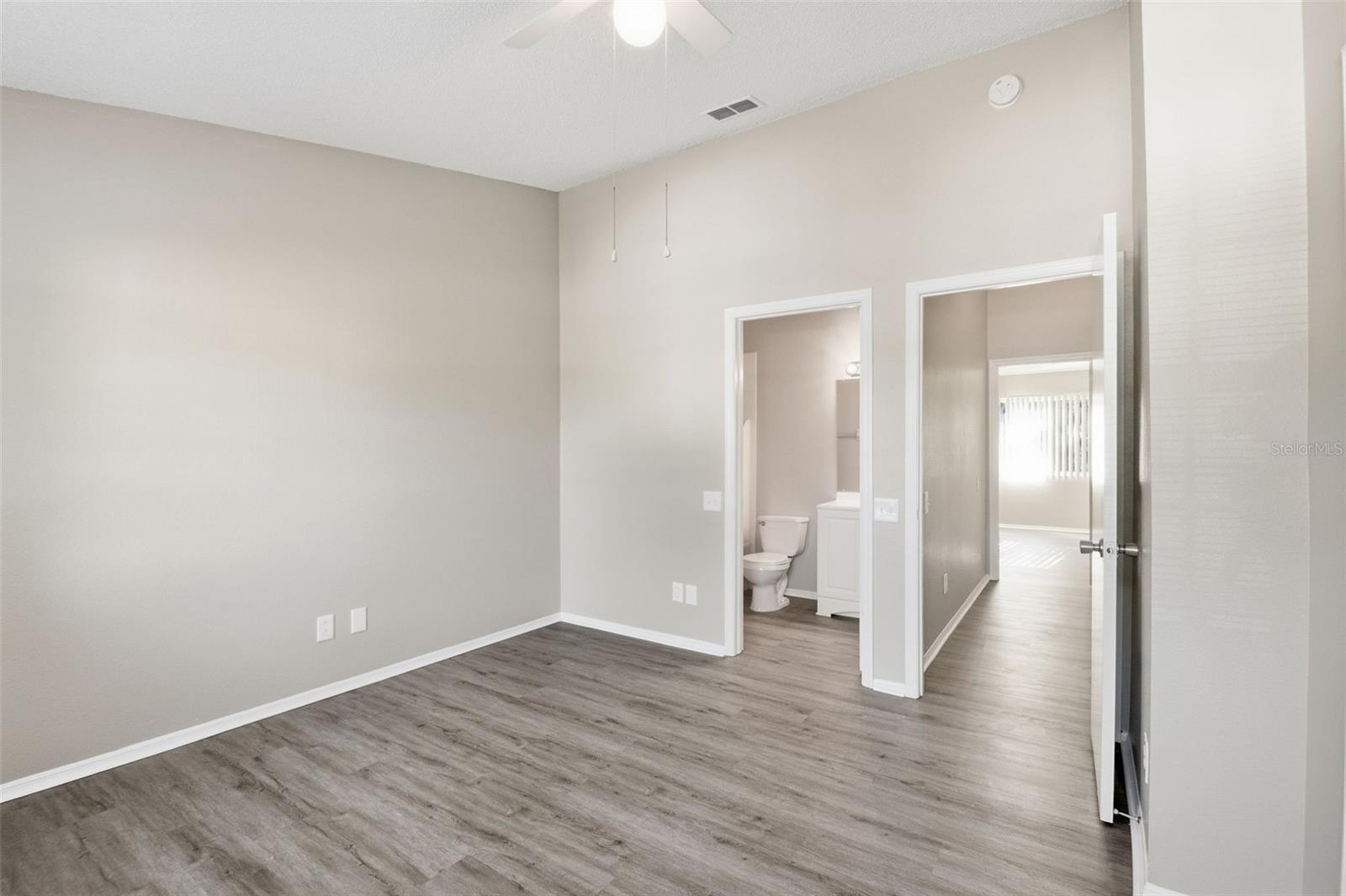 5512 CARROLLWOOD KEY DR — photo 31