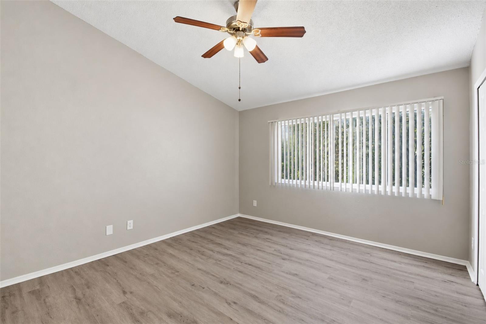 5512 CARROLLWOOD KEY DR — photo 33