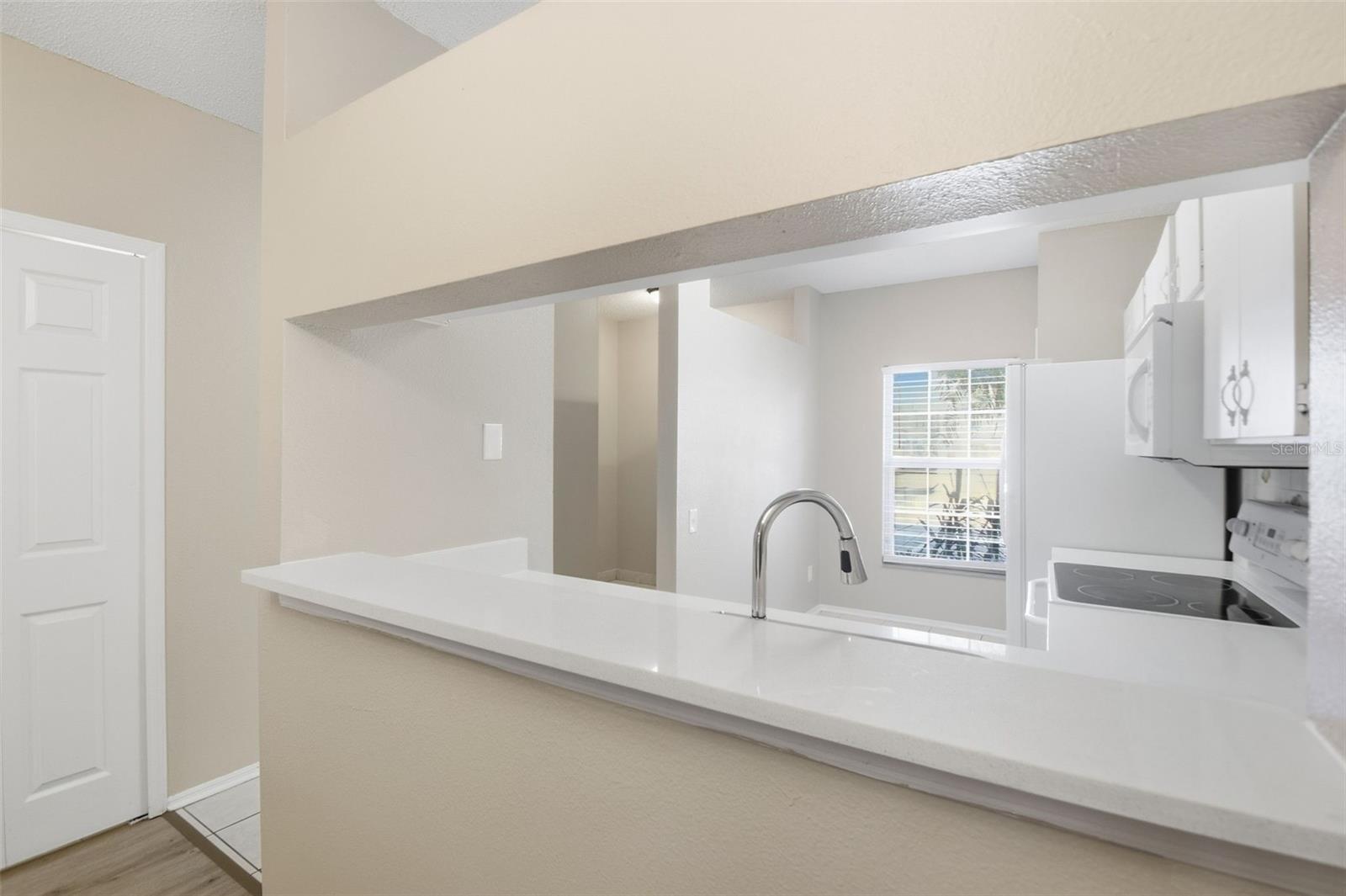 5512 CARROLLWOOD KEY DR — photo 20