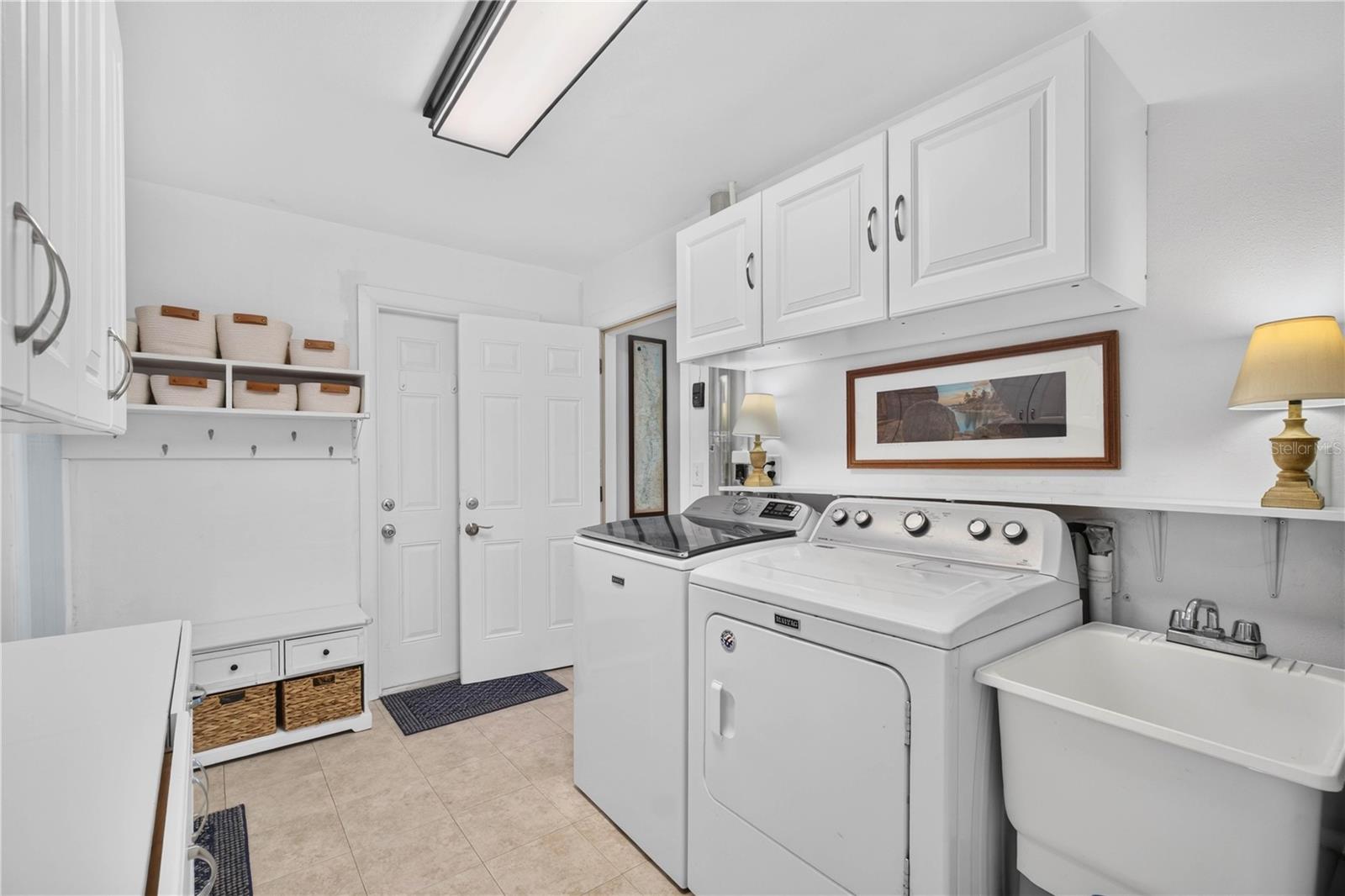 3058 GRAND VIEW AVE — photo 23
