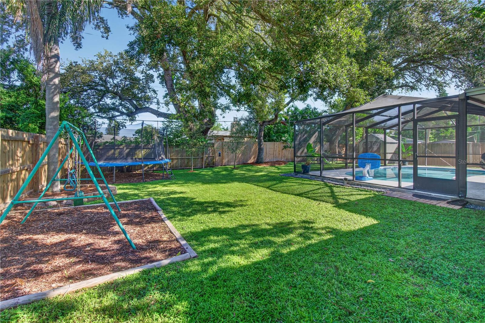 3058 GRAND VIEW AVE — photo 28
