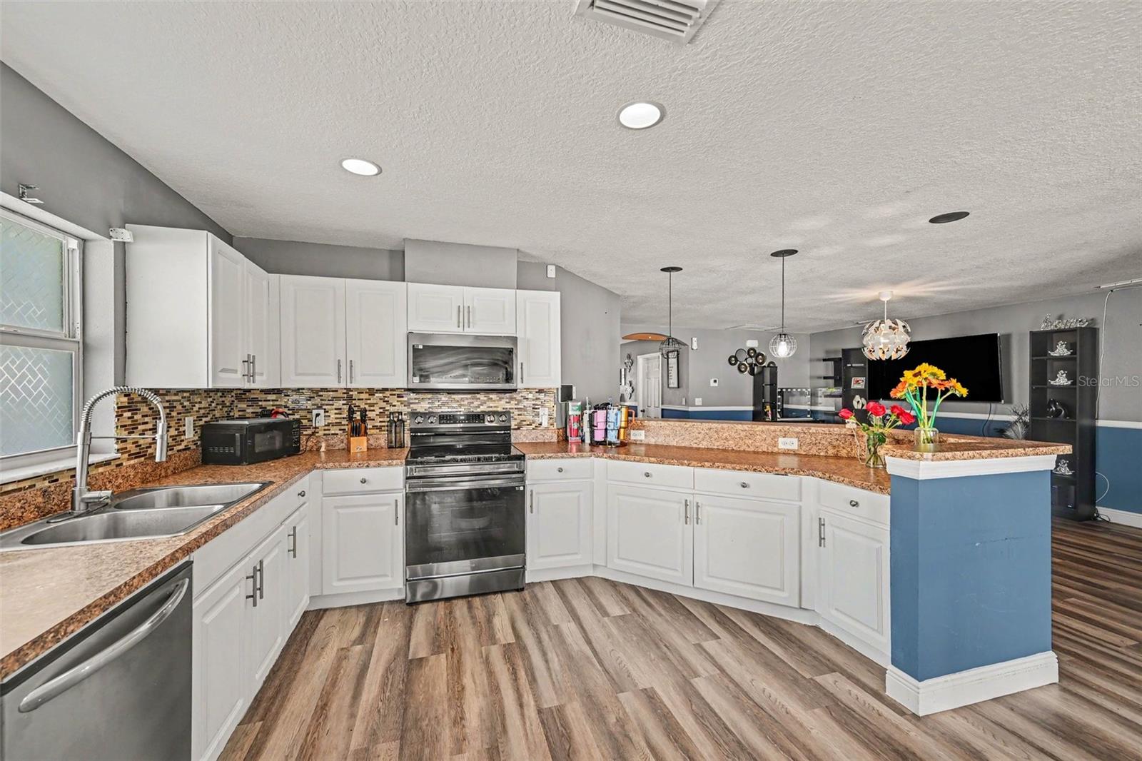 1812 PEACEFUL PALM ST — photo 11