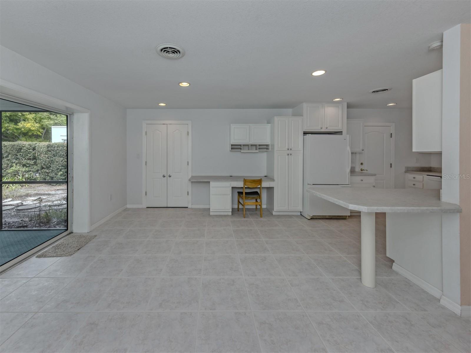 324 PONCE DE LEON AVE — photo 18