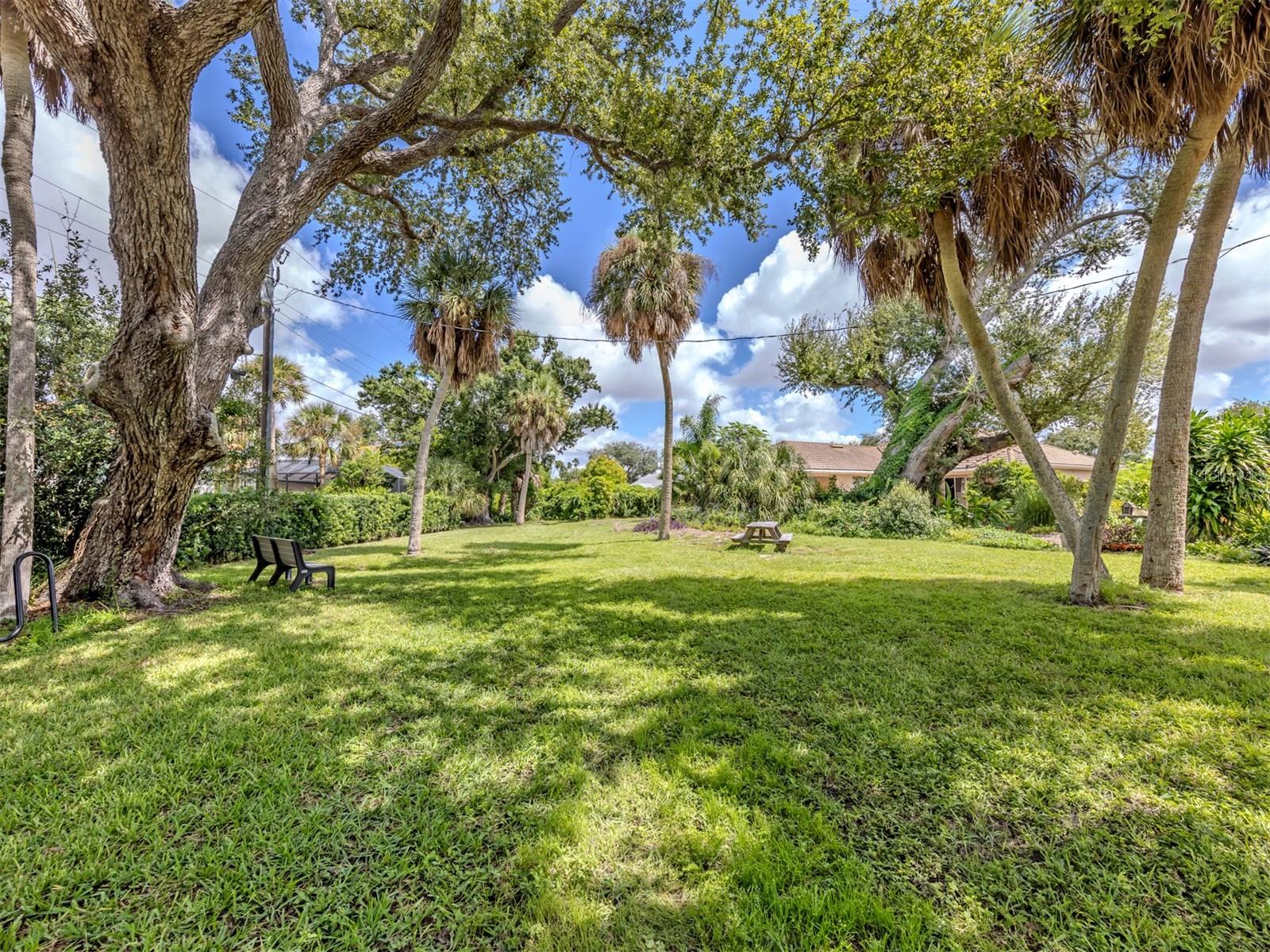 324 PONCE DE LEON AVE — photo 32
