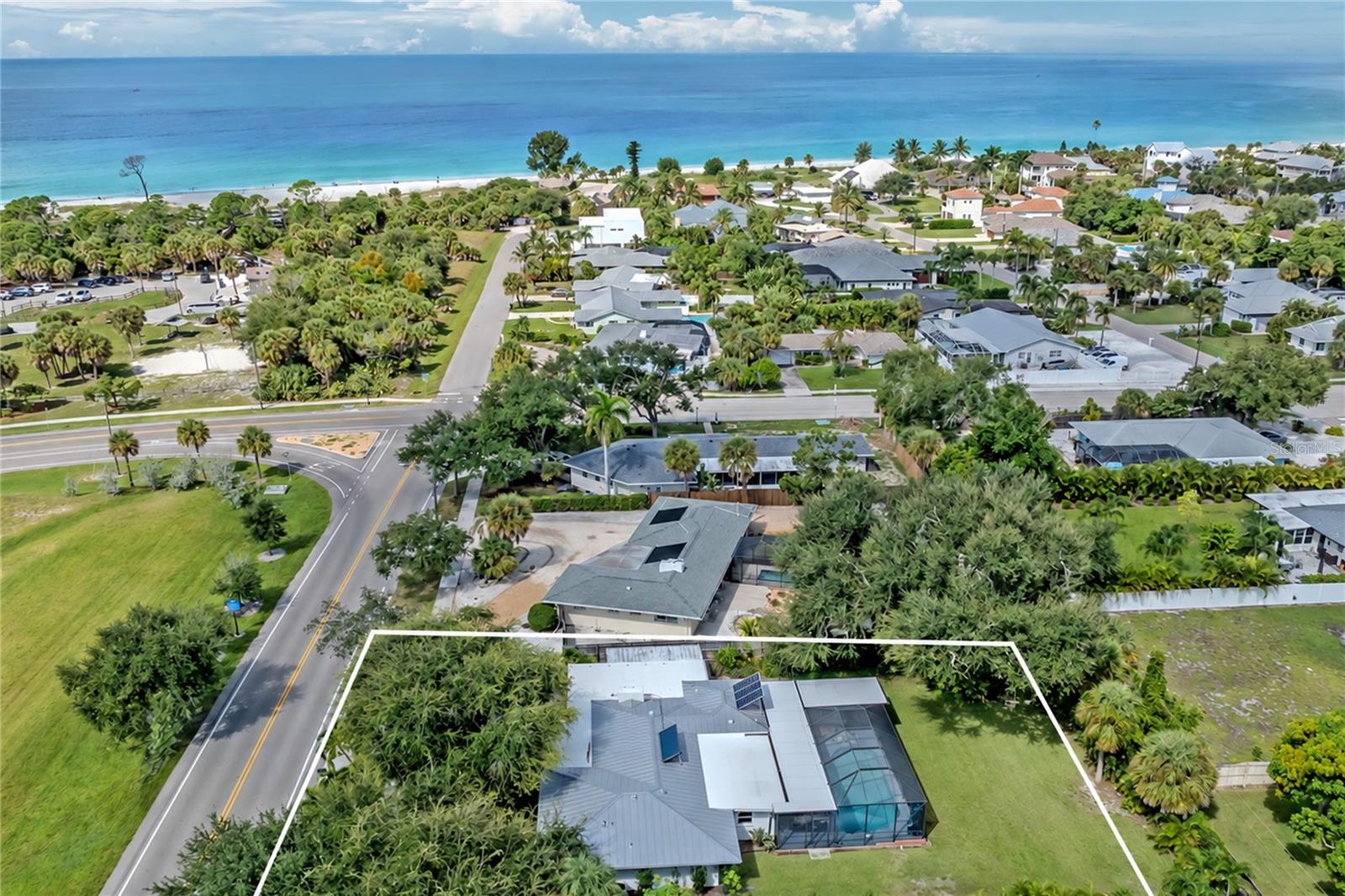 324 BEACH RD — photo 42