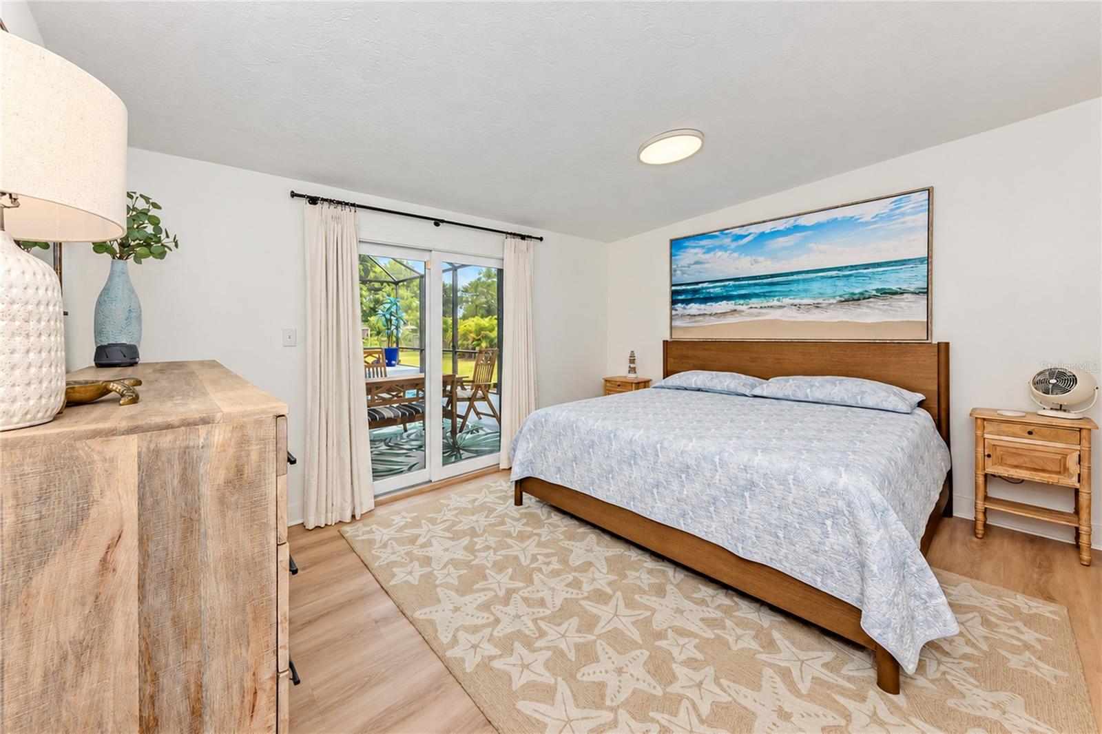 324 BEACH RD — photo 16