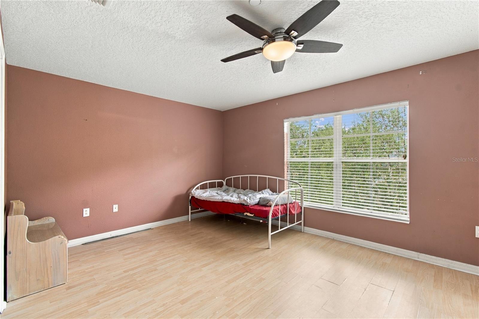 1327 SALEM ORCHARD LN — photo 32