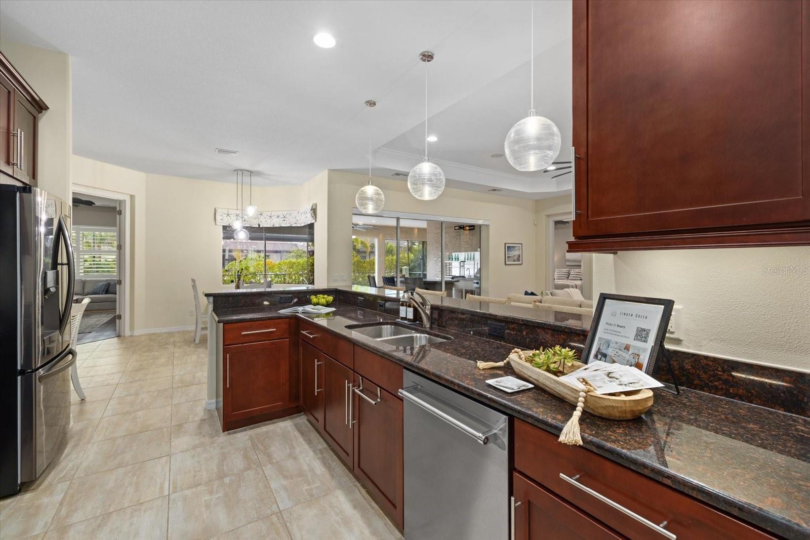 575 FORE DR — photo 4