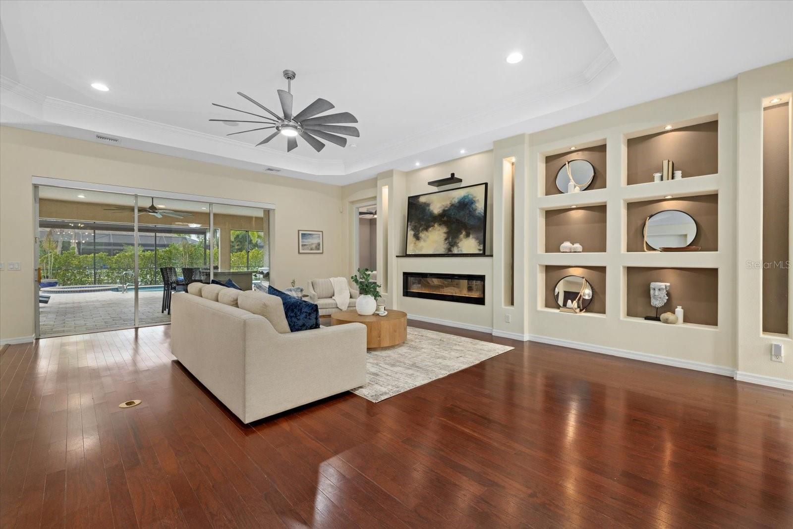 575 FORE DR — photo 3