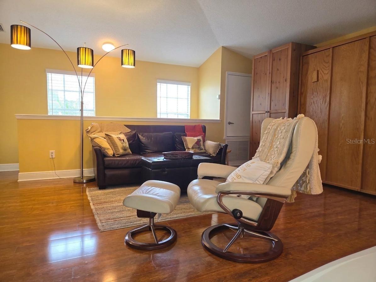 14602 BOURNEMOUTH RD #LOFT — photo 6