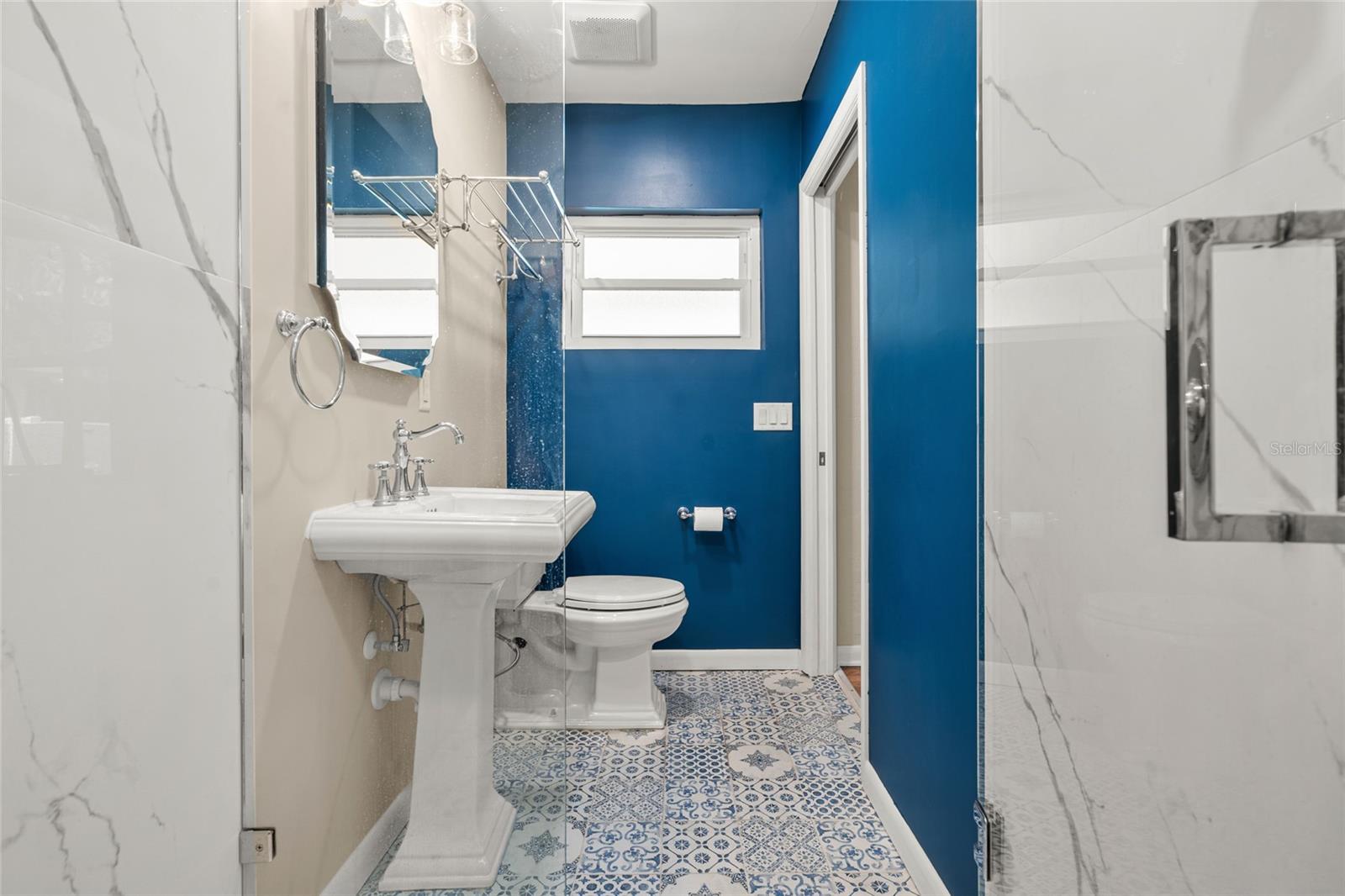 404 S WEST SHORE BLVD — photo 10