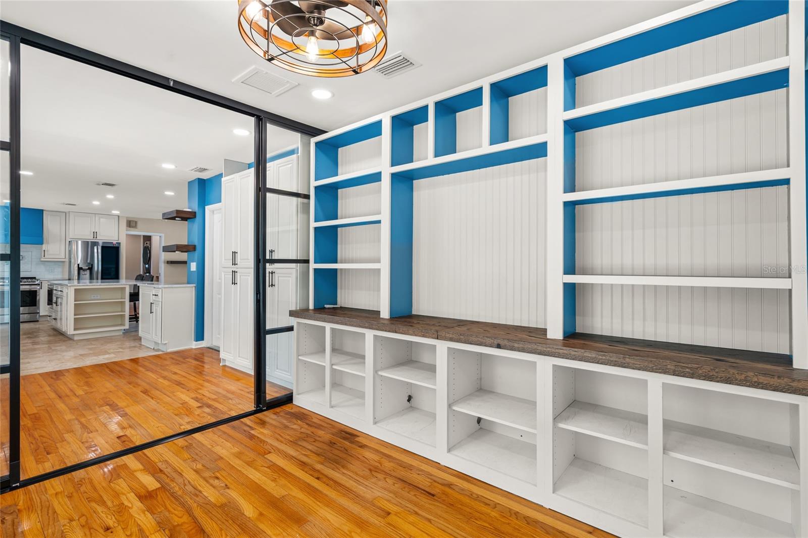 404 S WEST SHORE BLVD — photo 8
