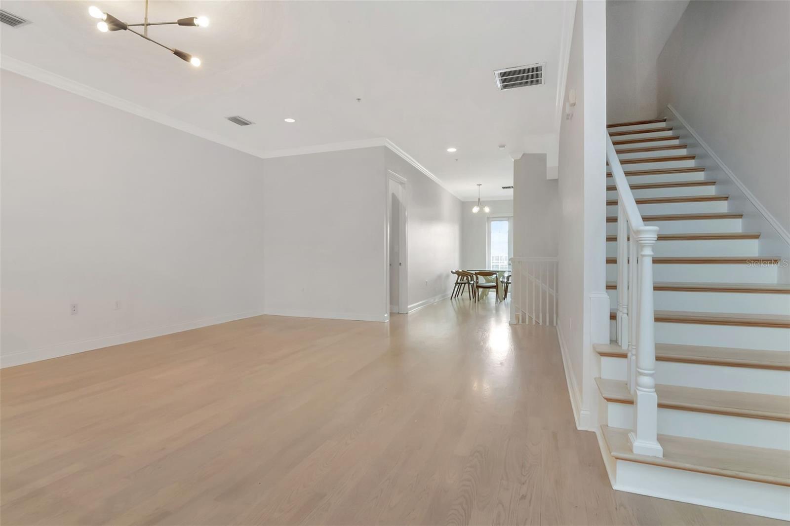 1008 S MOODY AVE #2 — photo 44