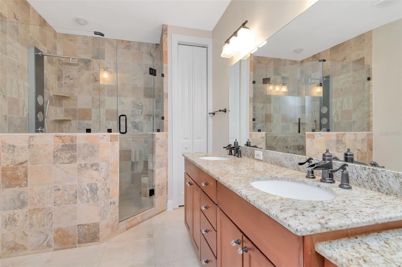 1008 S MOODY AVE #2 — photo 51