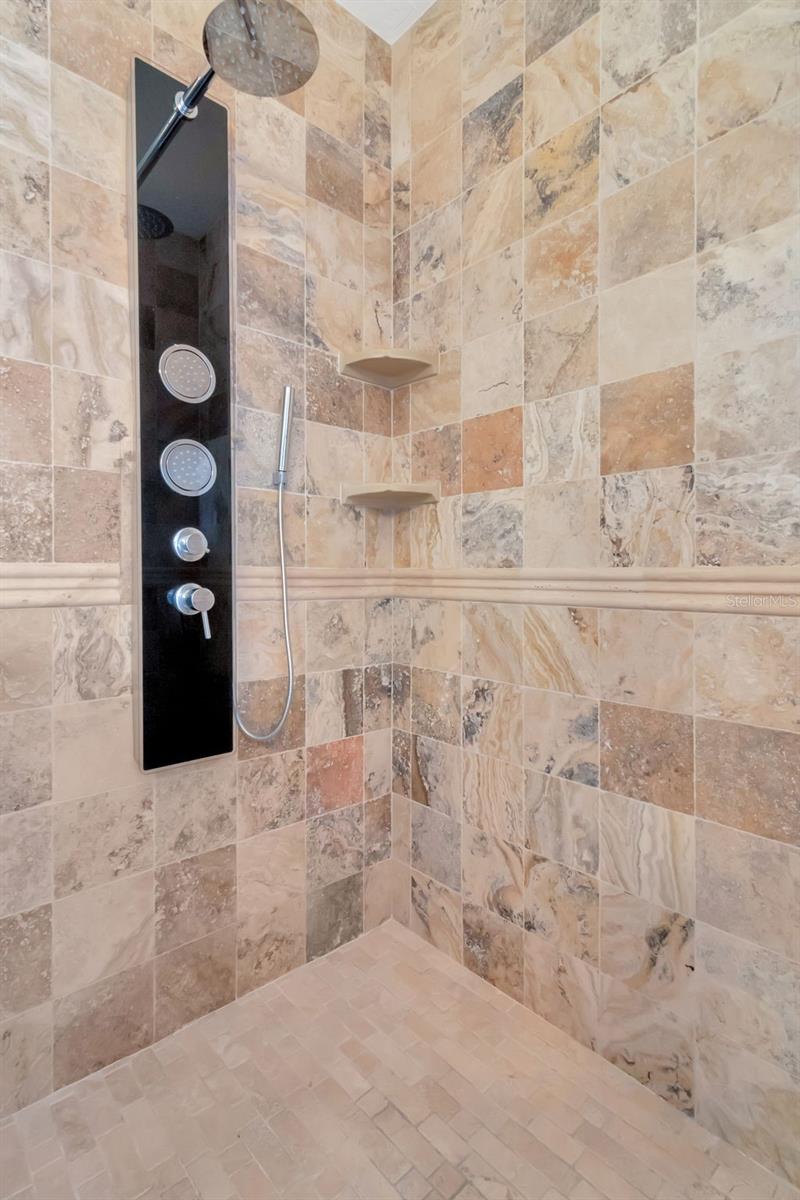 1008 S MOODY AVE #2 — photo 52