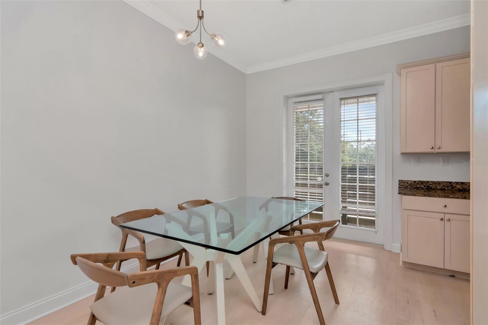 1008 S MOODY AVE #2 — photo 23