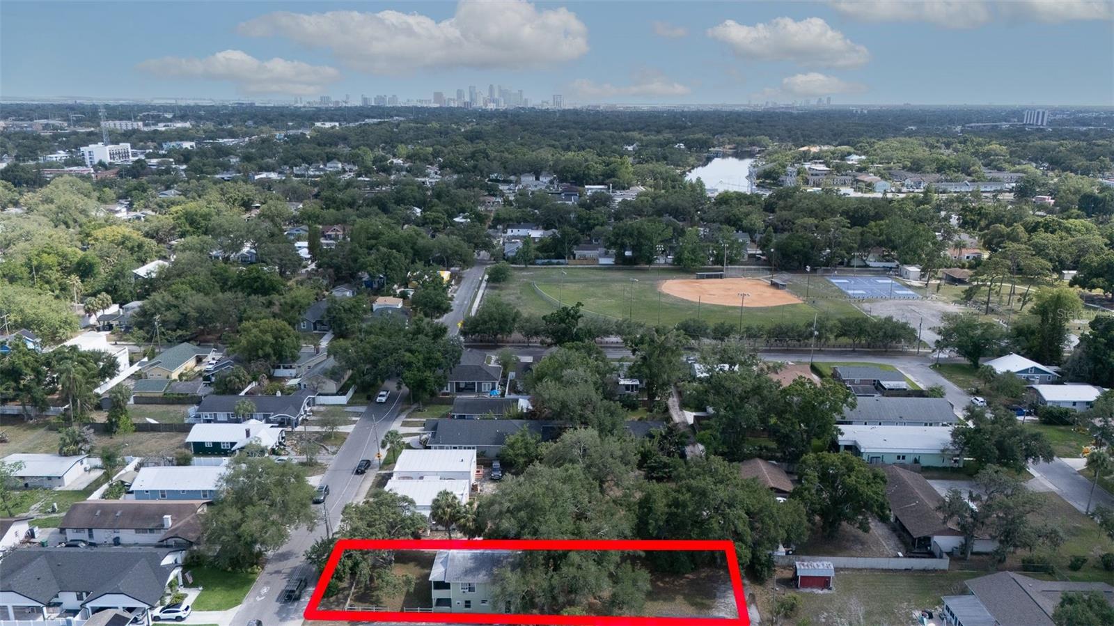 5914 N OLA AVE — photo 11