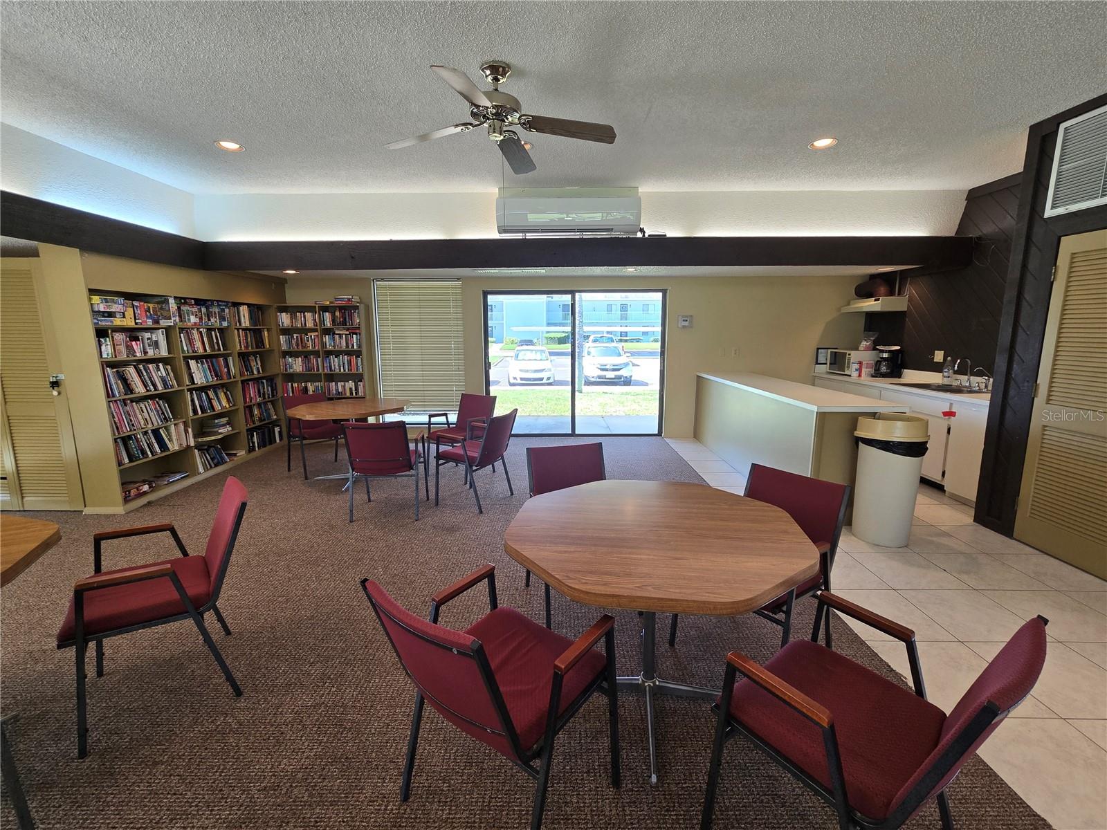 127 NANCY DR #127 — photo 37