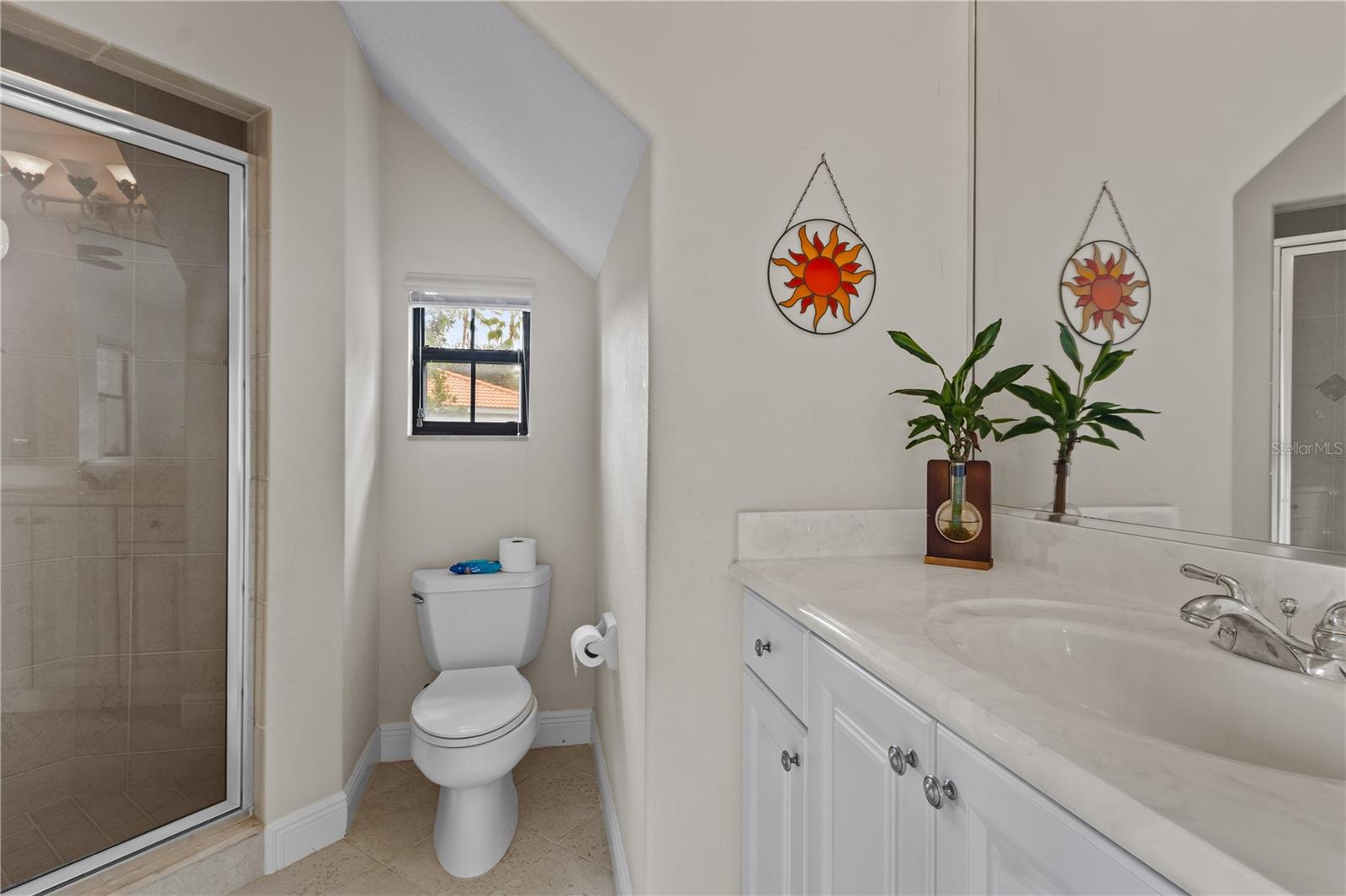 7819 ROSEHALL CV — photo 25