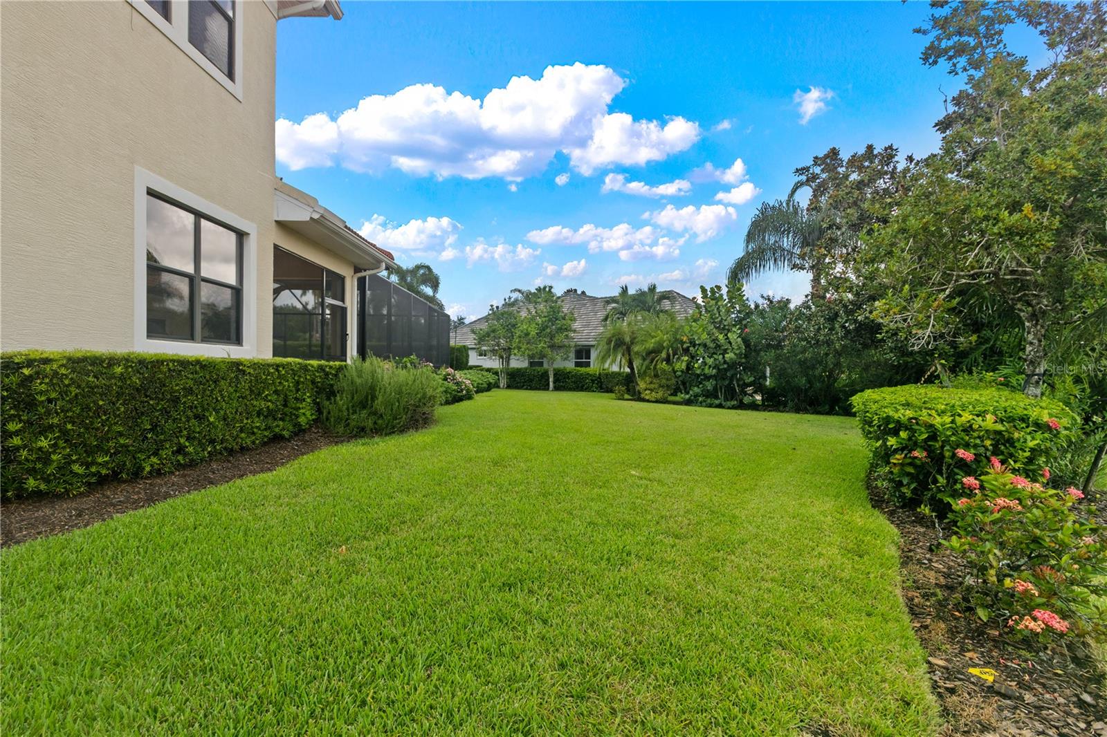 7819 ROSEHALL CV — photo 37