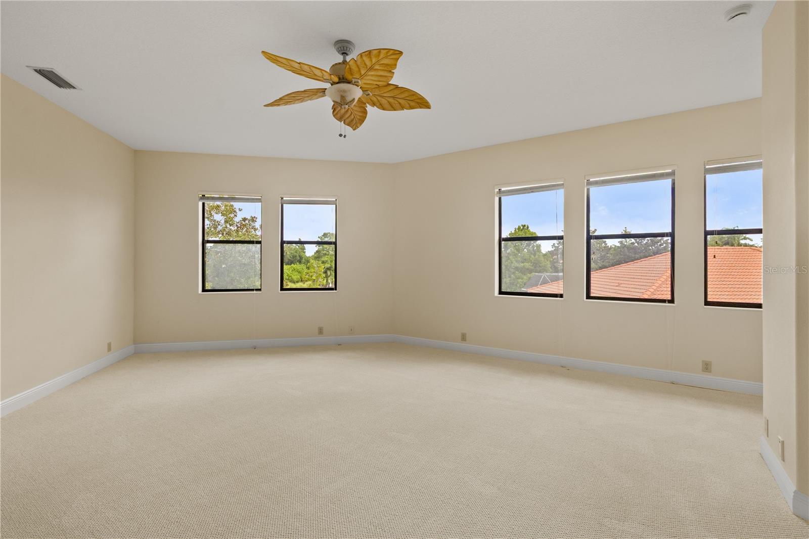 7819 ROSEHALL CV — photo 43