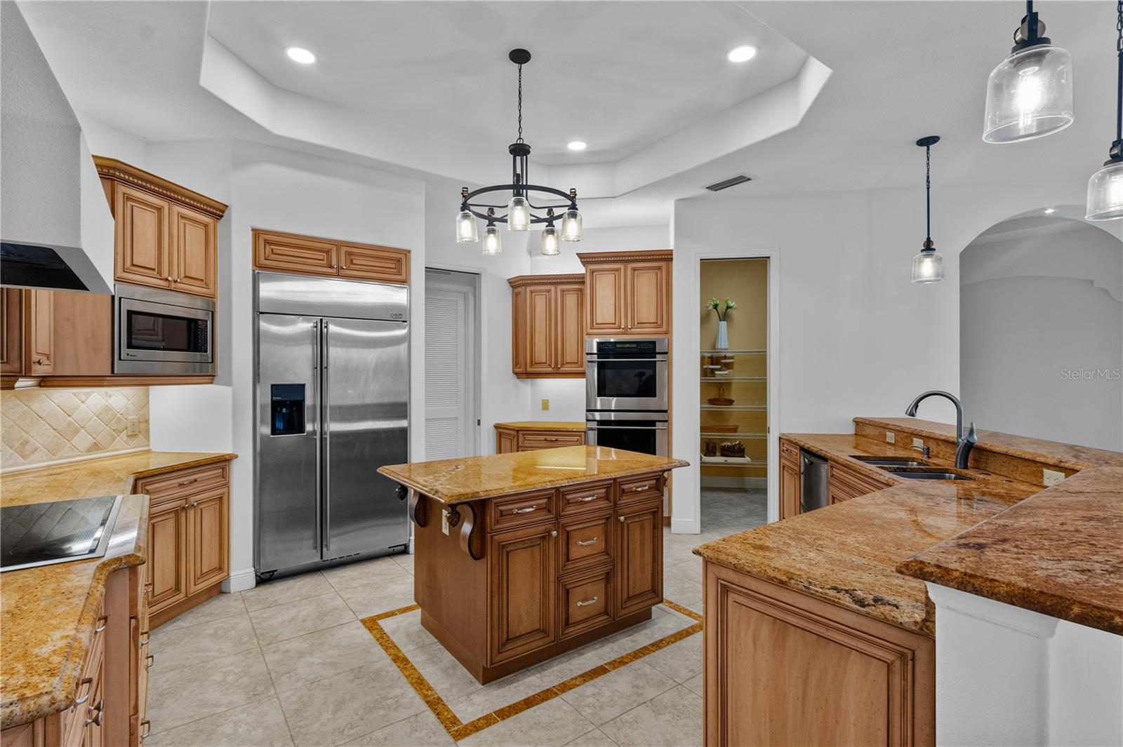 7819 ROSEHALL CV — photo 58