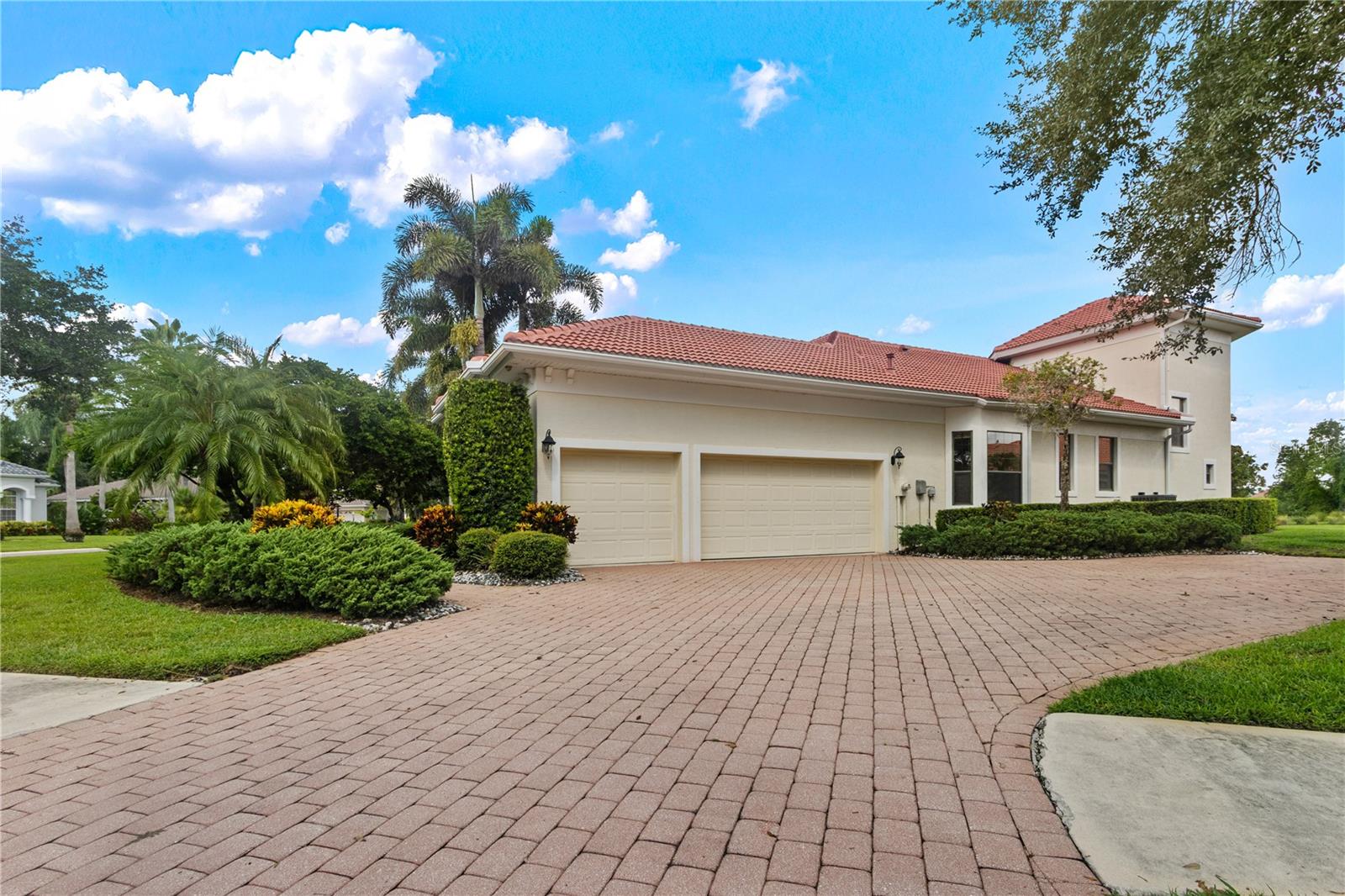 7819 ROSEHALL CV — photo 10