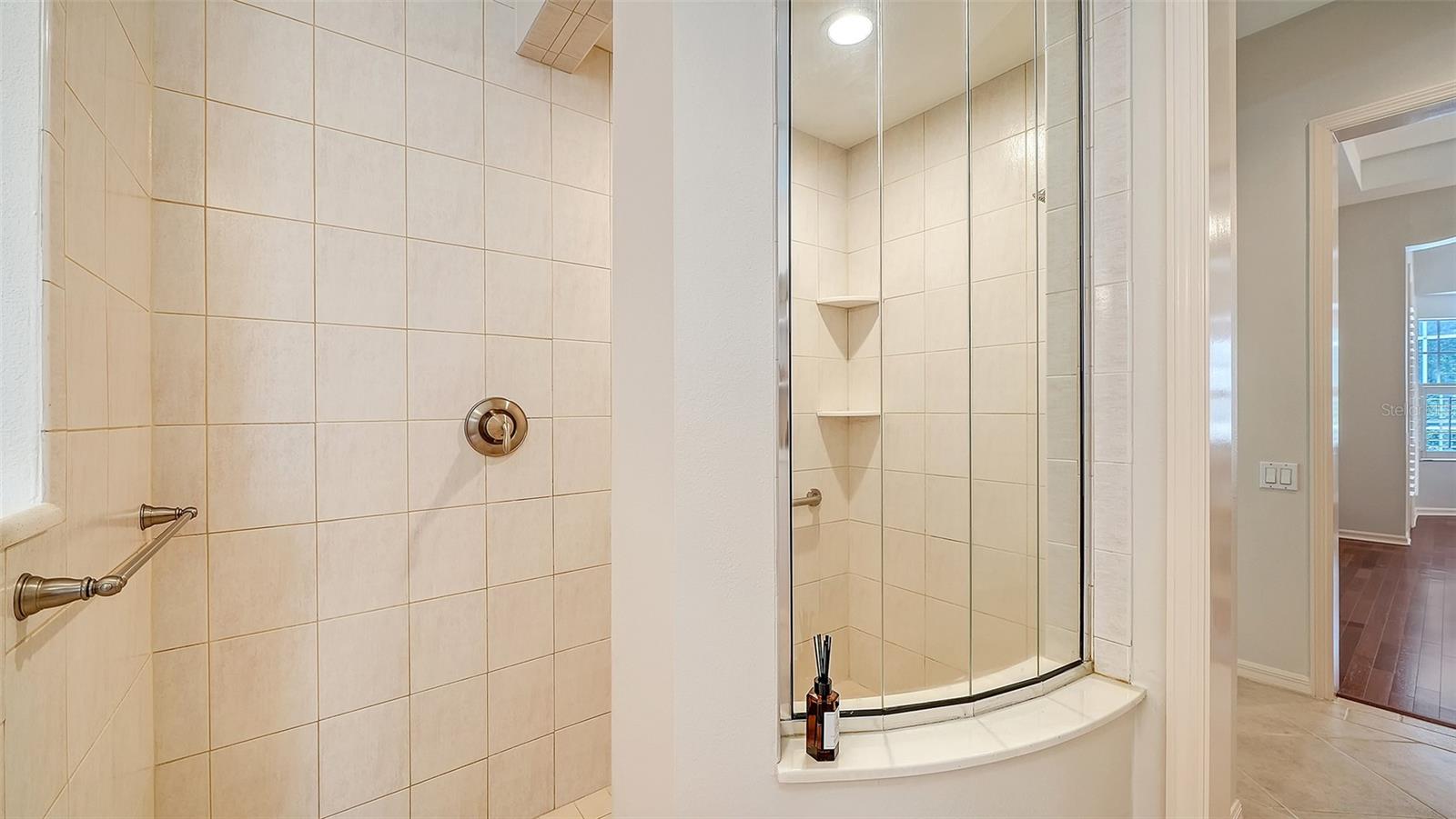 8105 COLLINGWOOD CT — photo 28