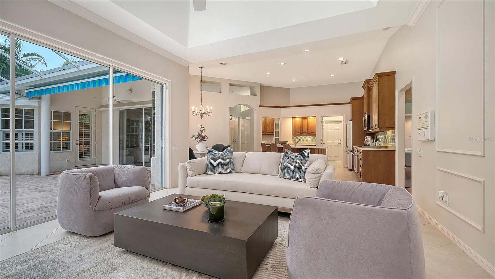 8105 COLLINGWOOD CT — photo 17