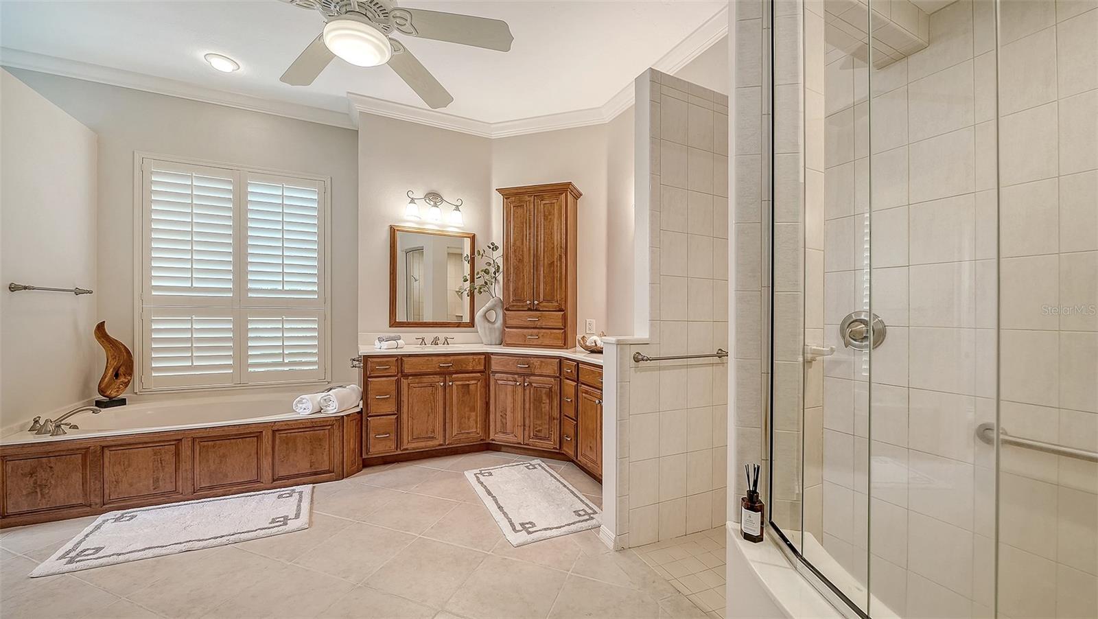 8105 COLLINGWOOD CT — photo 25