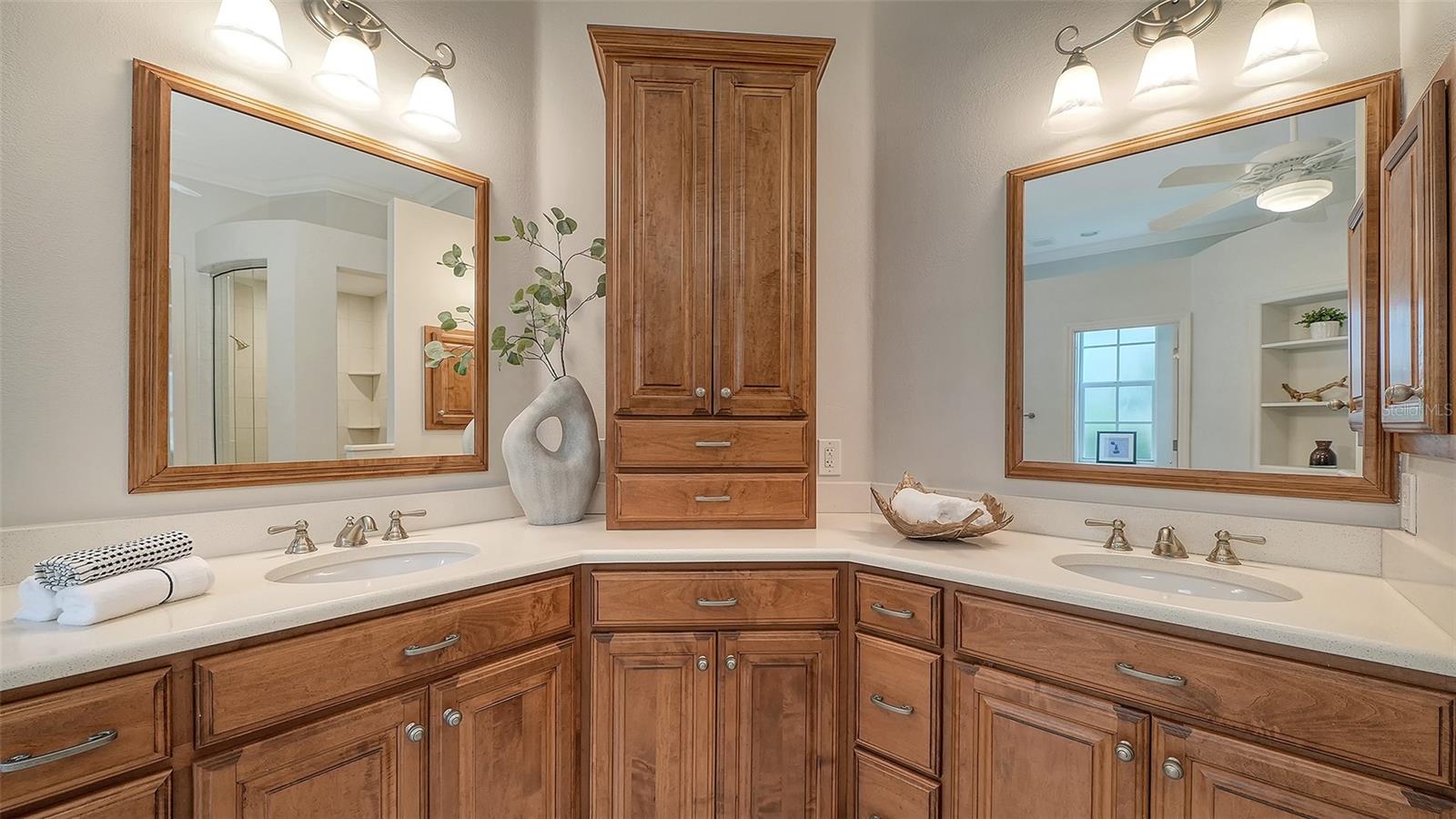 8105 COLLINGWOOD CT — photo 26