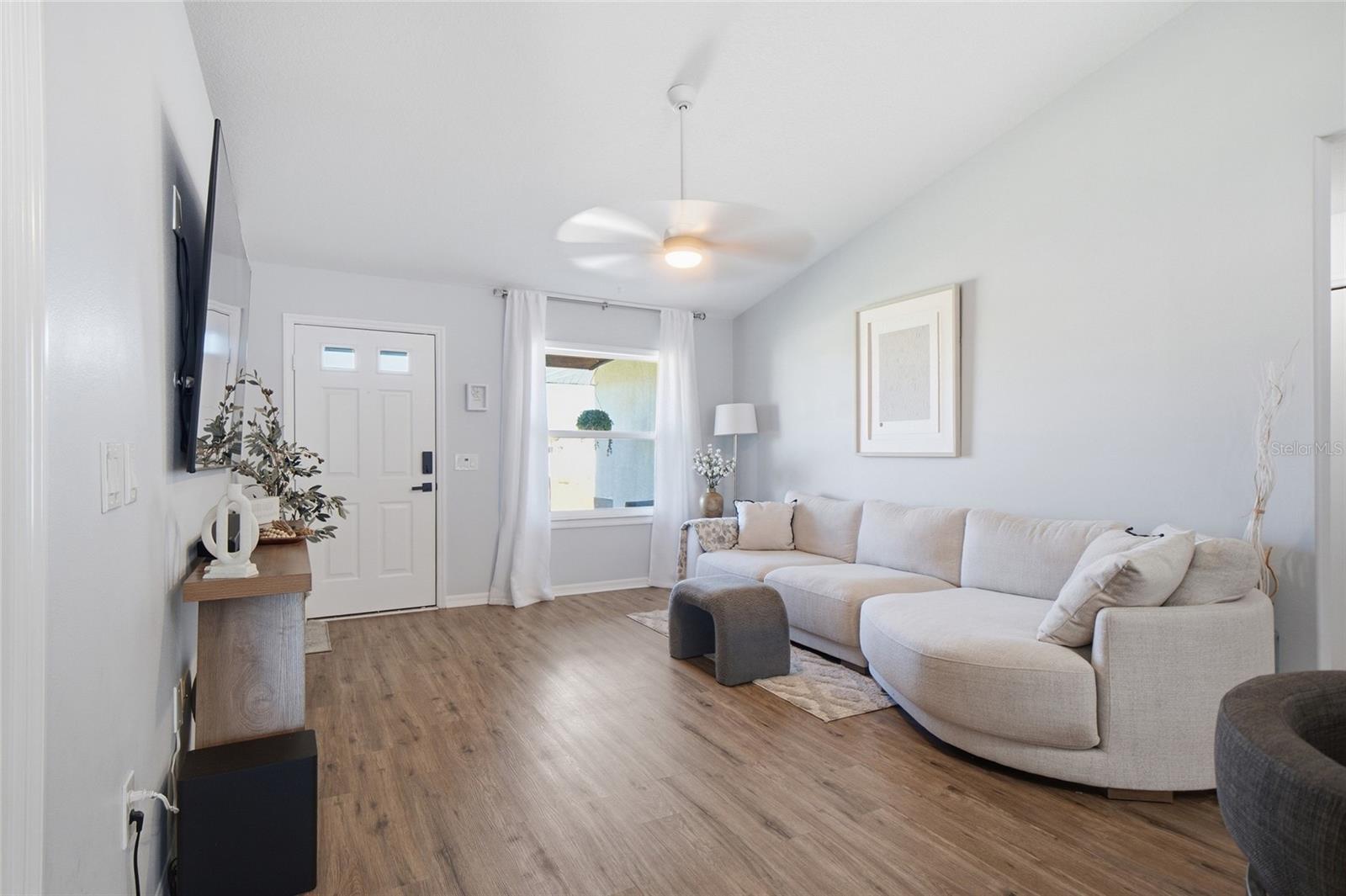 5295 DREW RD — photo 8