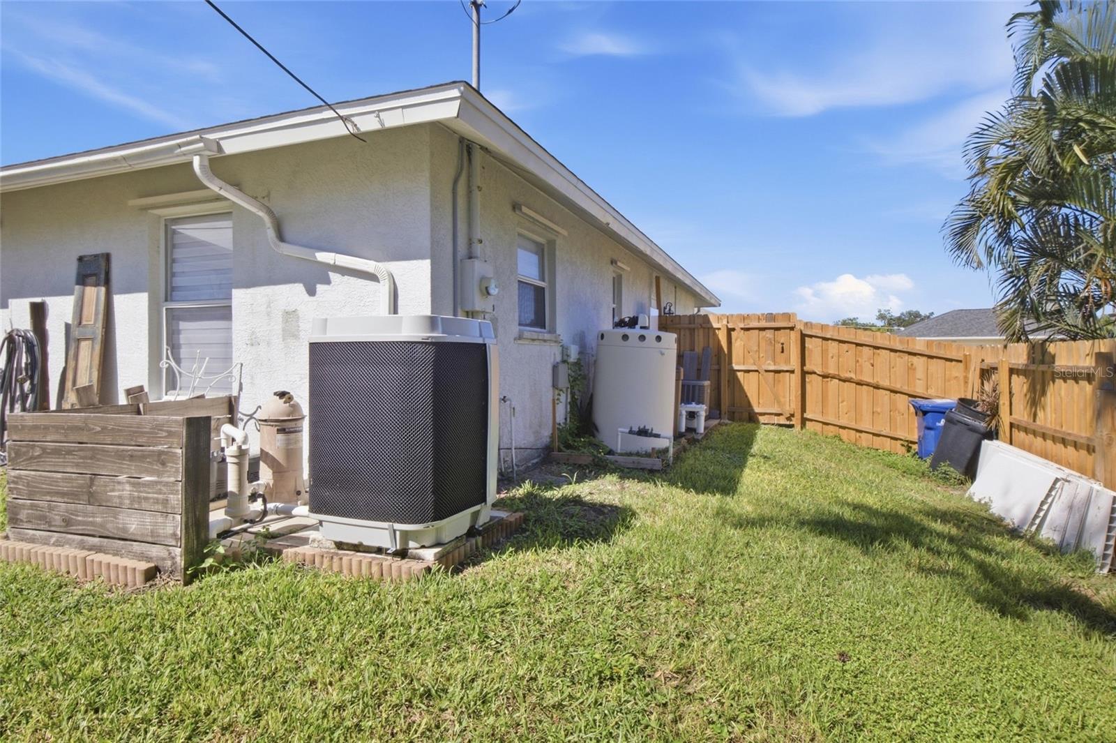 5295 DREW RD — photo 24