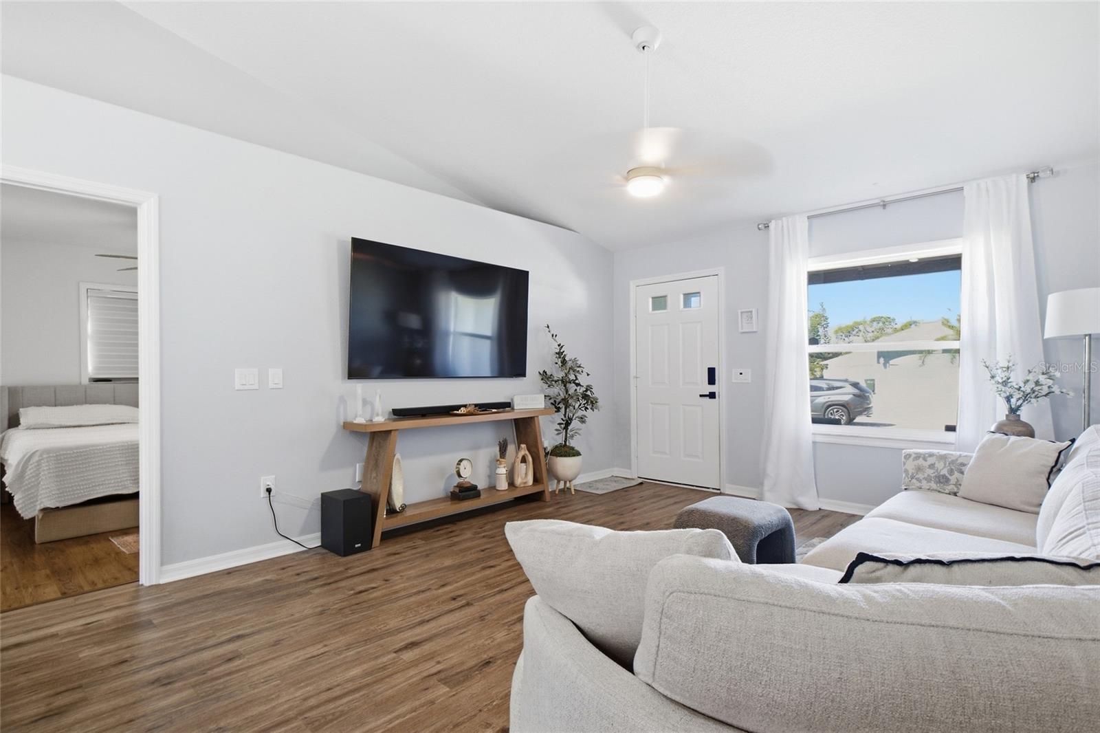 5295 DREW RD — photo 9