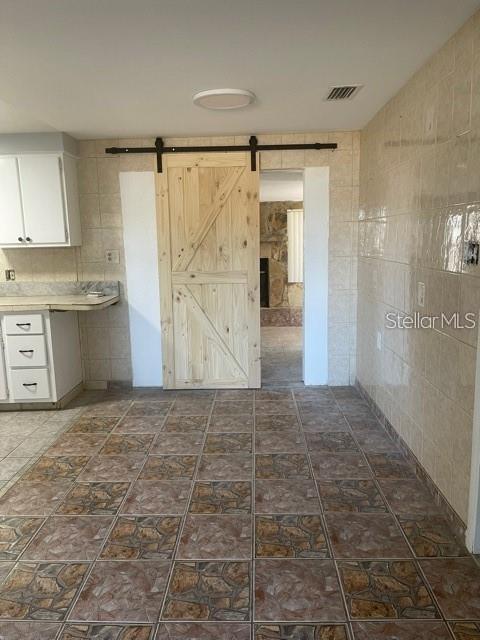 3700 LINKWOOD ST — photo 3