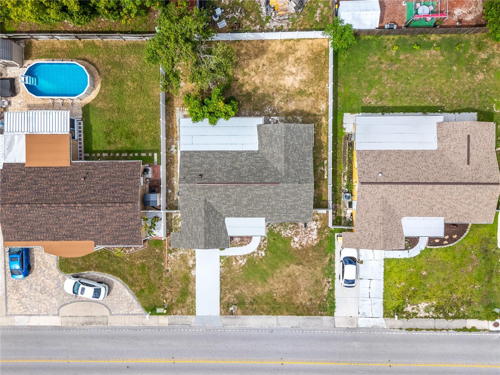 3041 HOLIDAY LAKE DR — photo 31