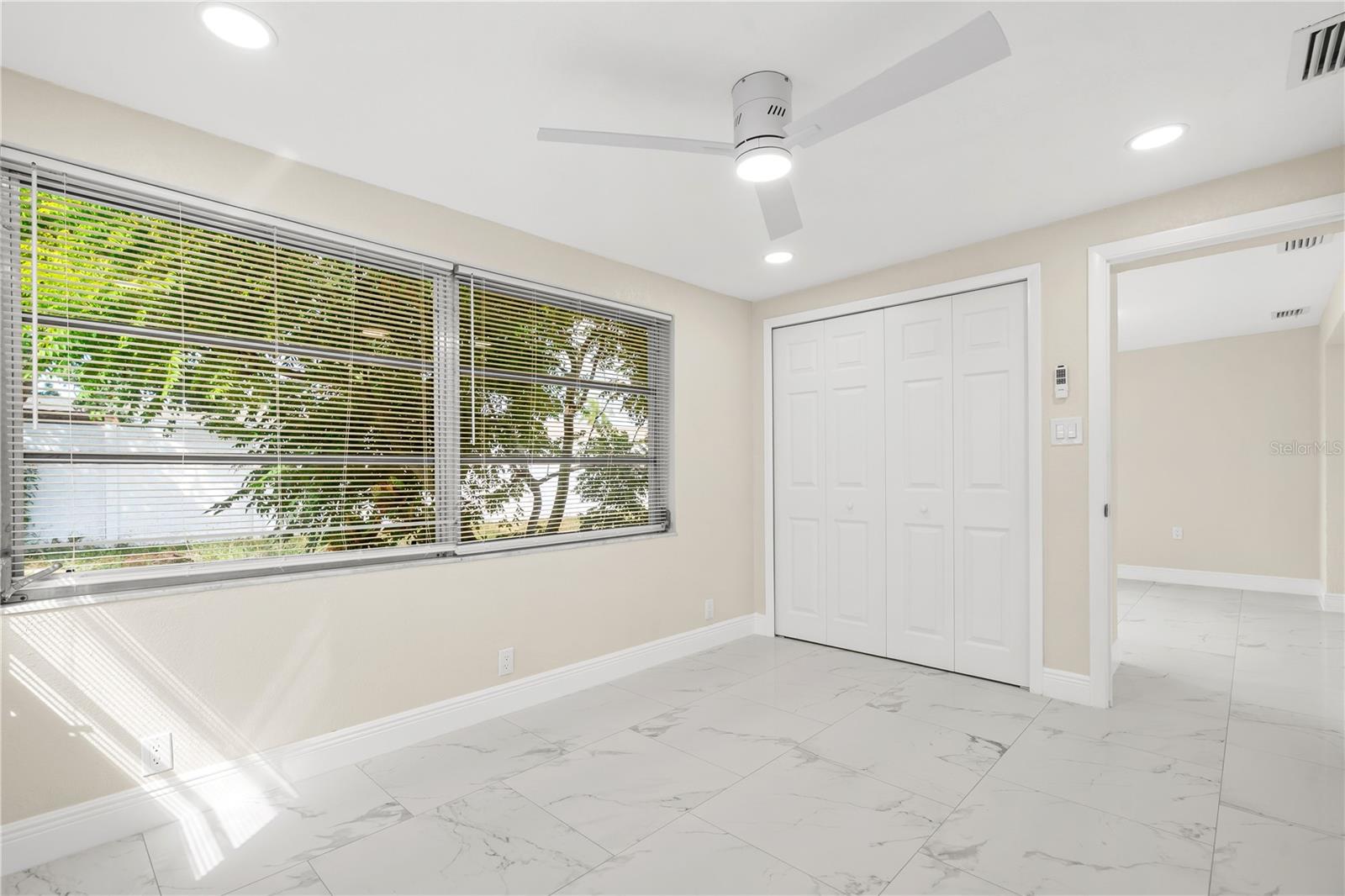 3041 HOLIDAY LAKE DR — photo 13