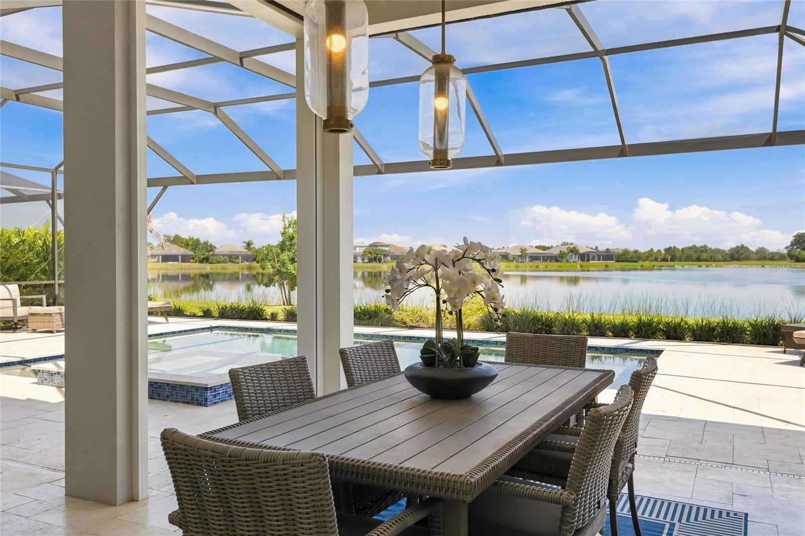 8035 WATERBEND TRL — photo 41