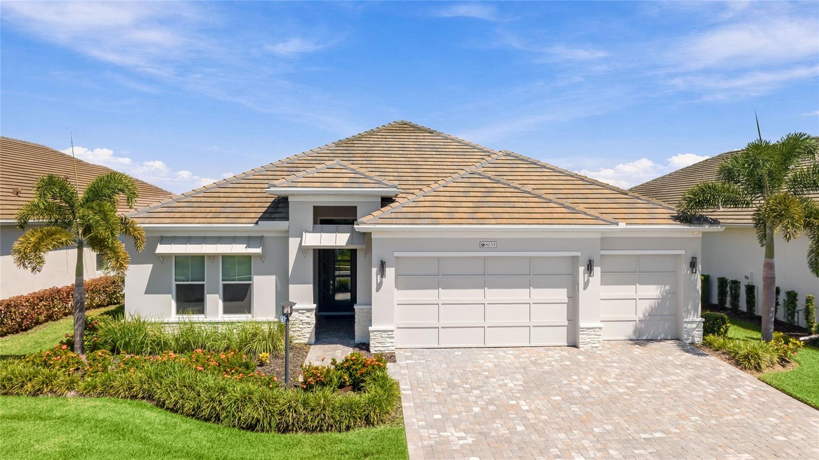 8035 WATERBEND TRL — photo 5