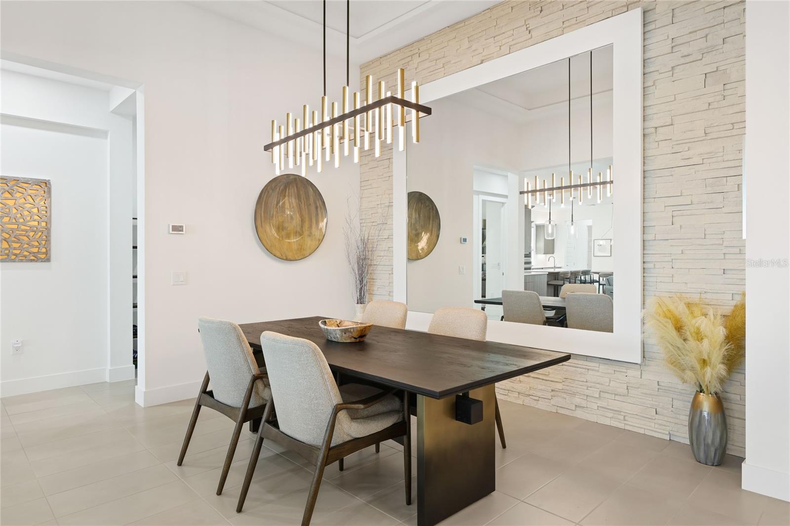 8035 WATERBEND TRL — photo 9