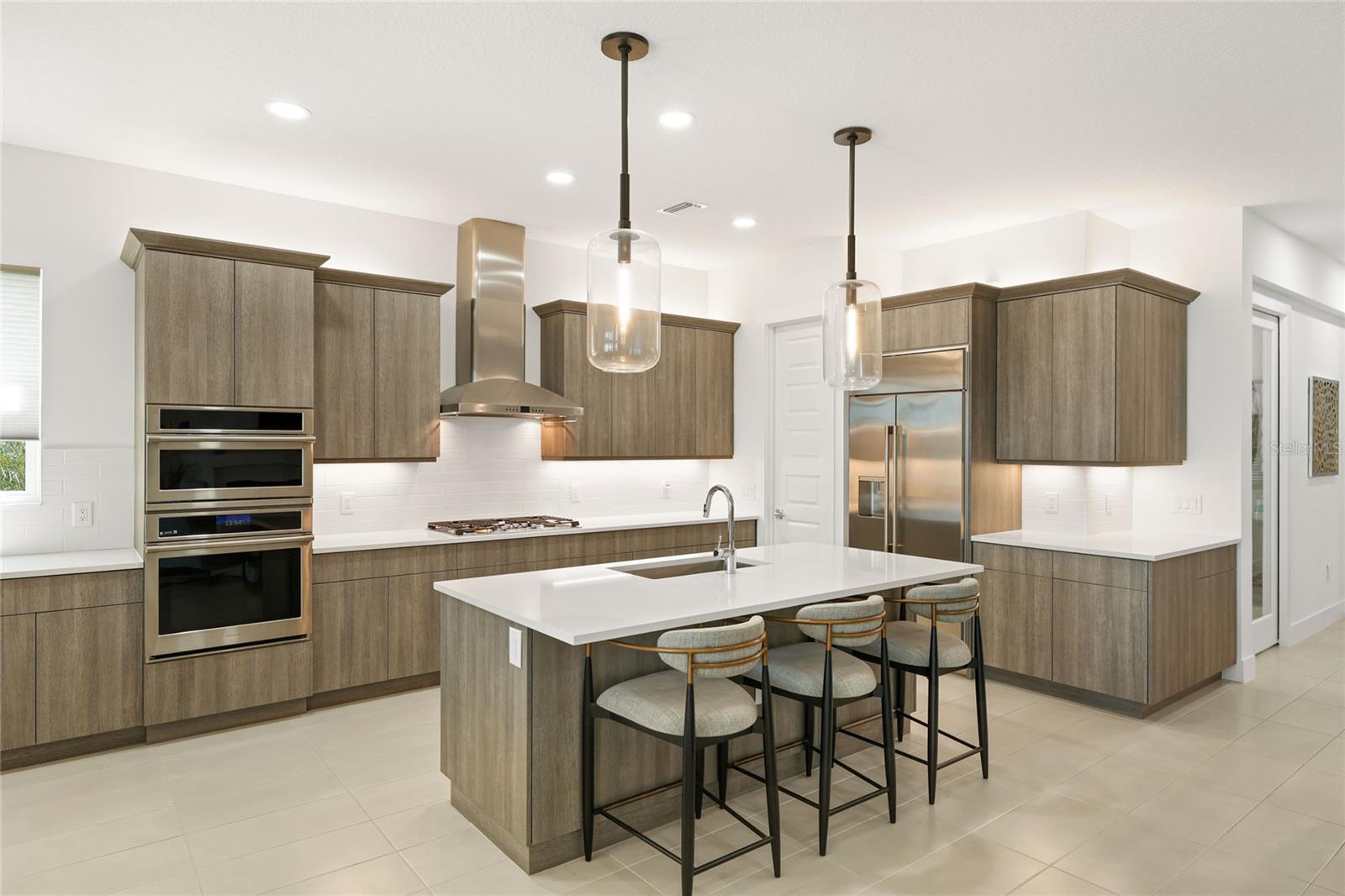 8035 WATERBEND TRL — photo 16
