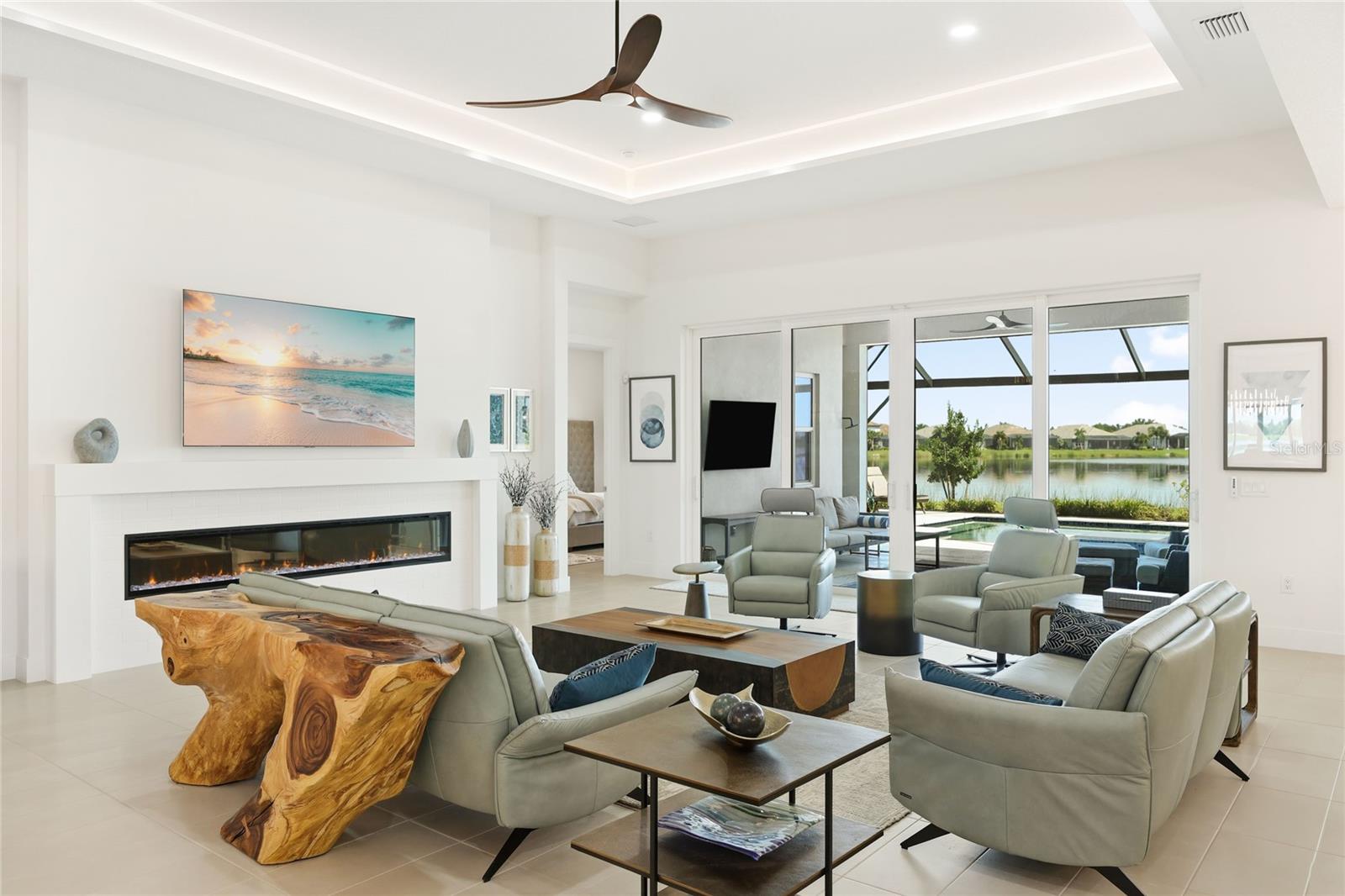 8035 WATERBEND TRL — photo 12
