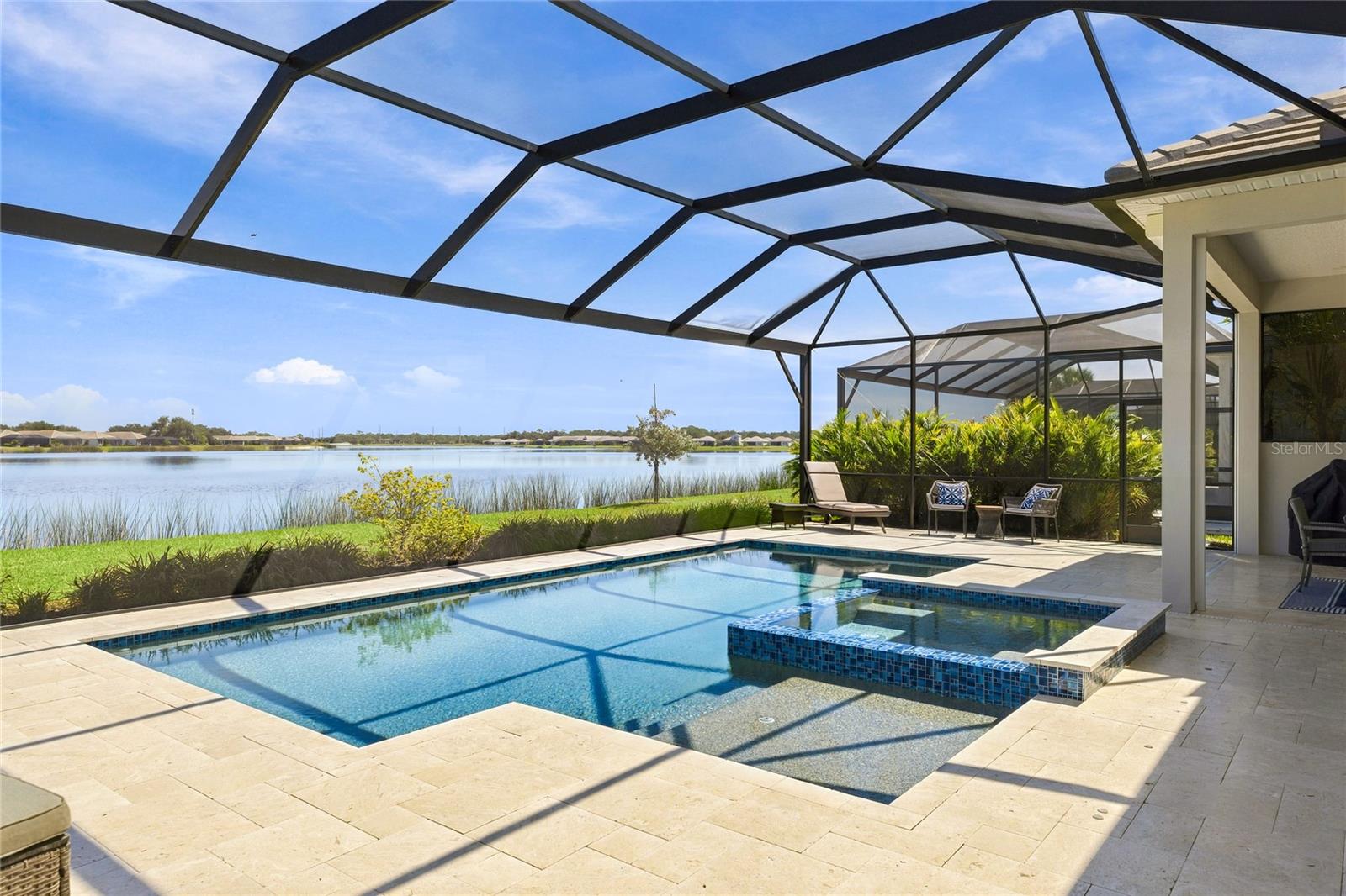 8035 WATERBEND TRL — photo 44