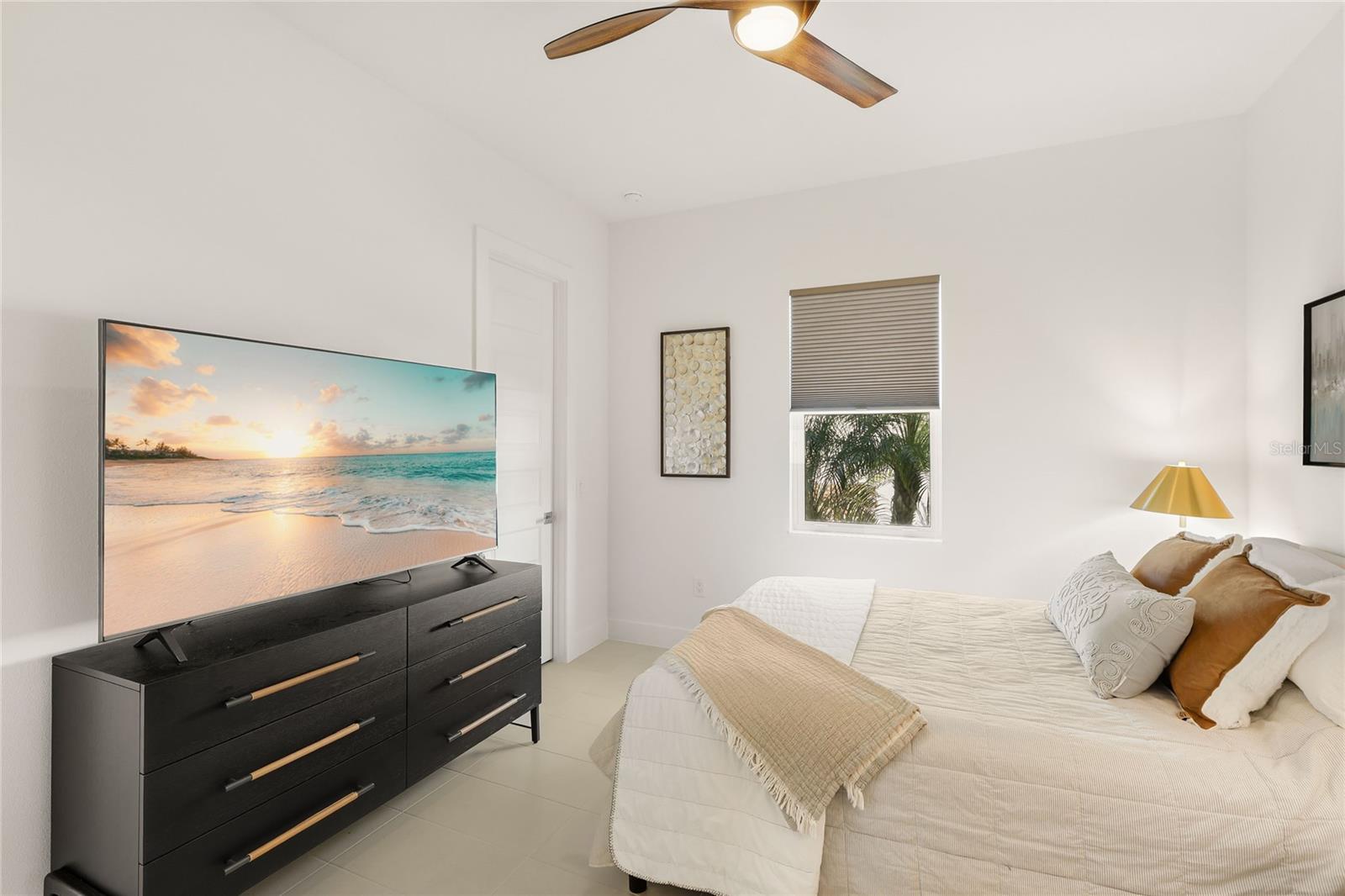 8035 WATERBEND TRL — photo 34