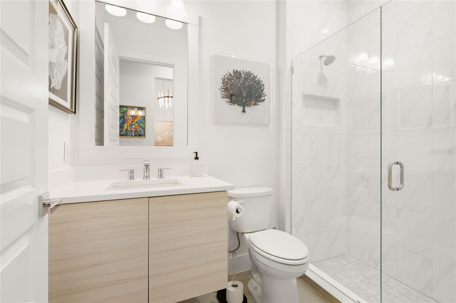 8035 WATERBEND TRL — photo 32