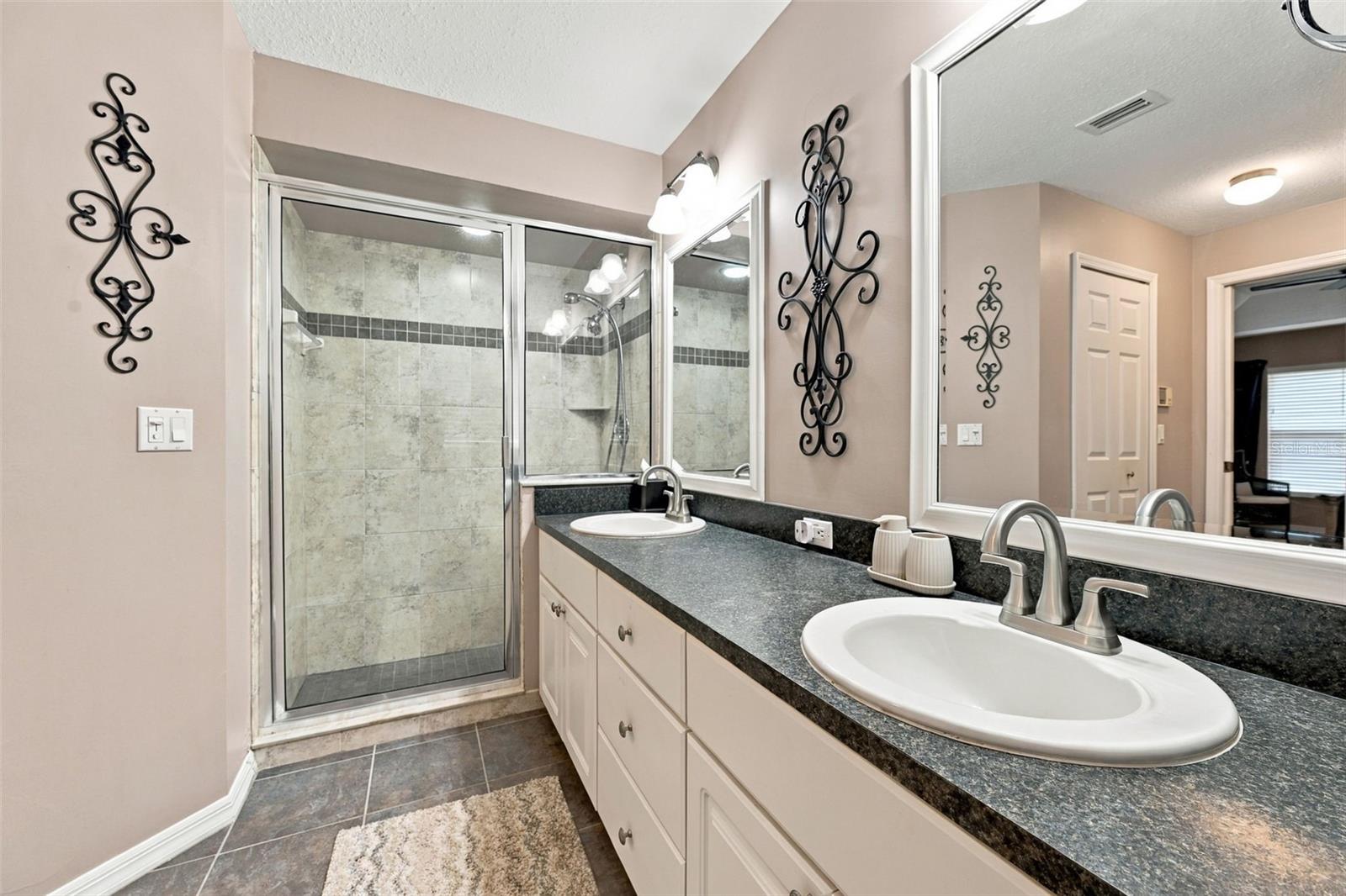 1411 STROUD CT — photo 31